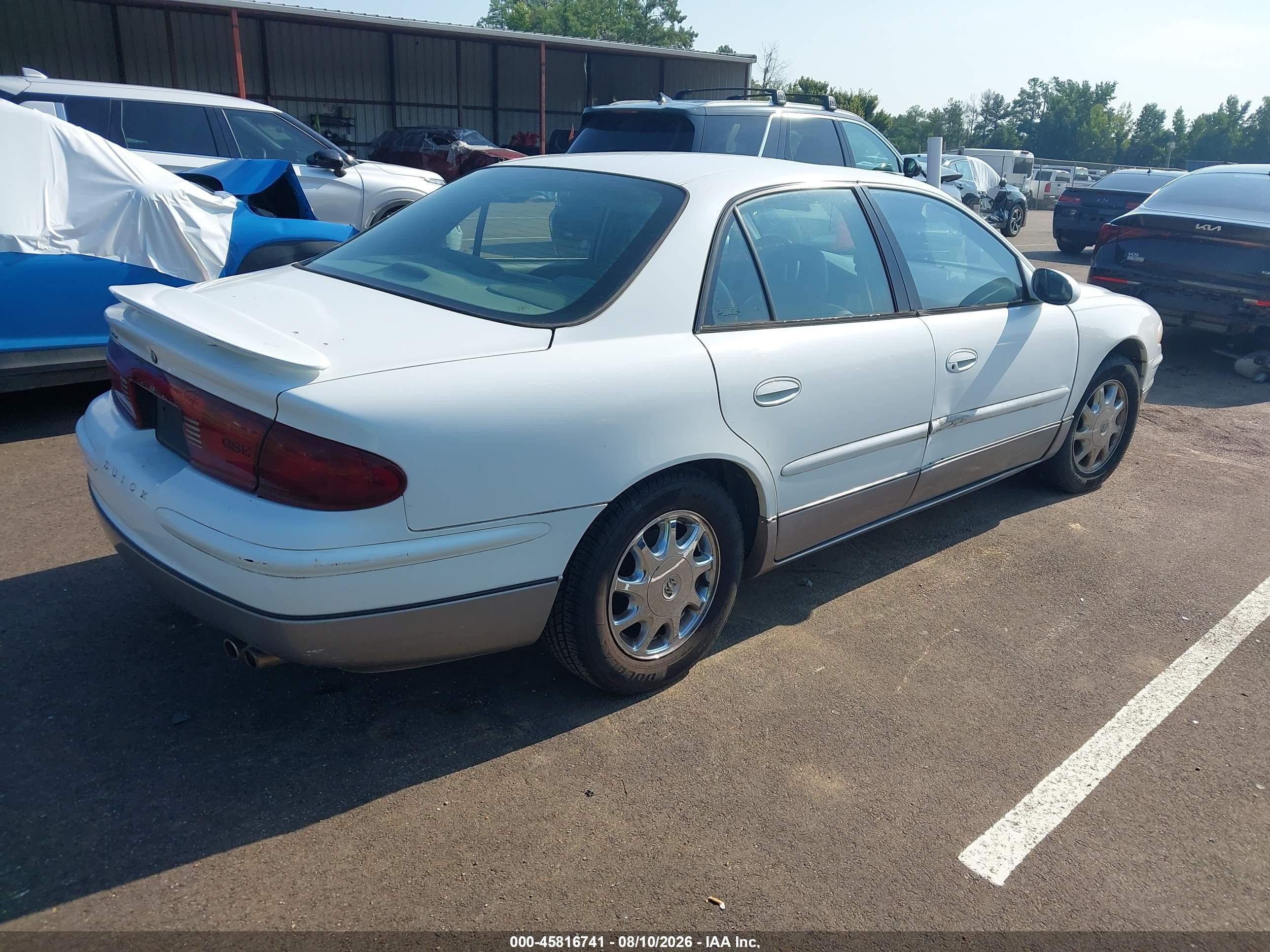2000 Buick Regal Gs White vin: 2G4WF5519Y1275188