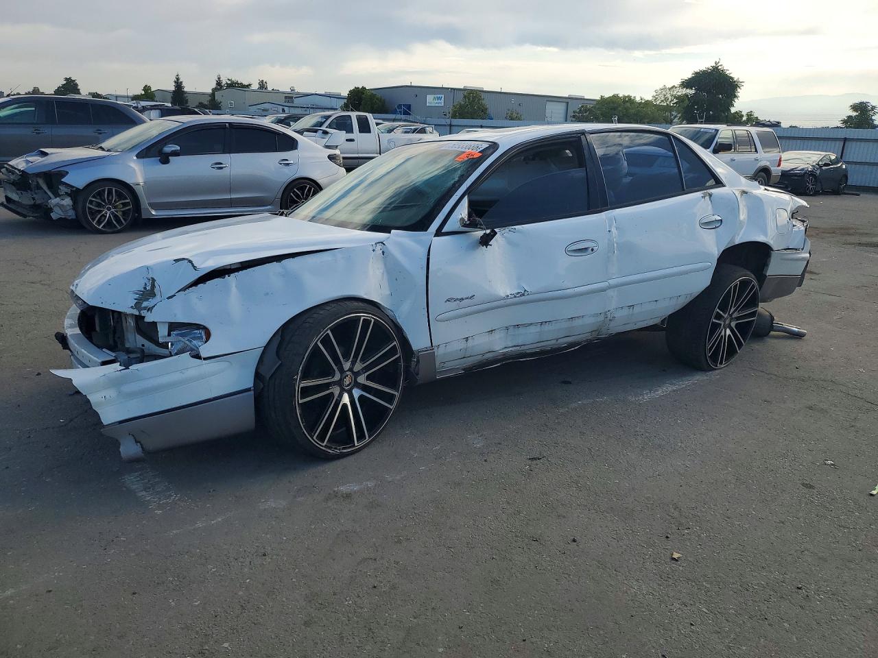2000 Buick Regal Gs White vin: 2G4WF5519Y1297028