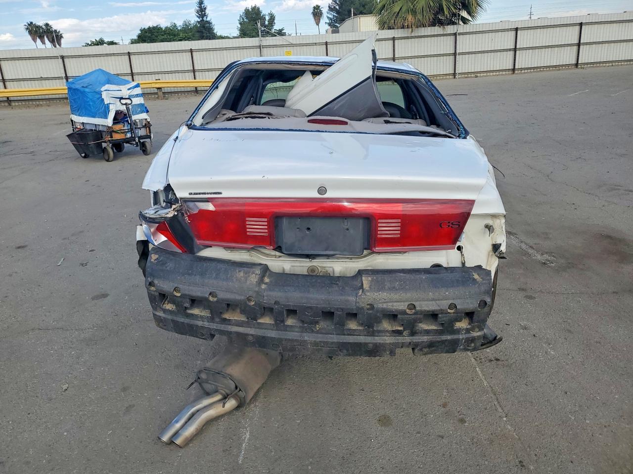 2000 Buick Regal Gs White vin: 2G4WF5519Y1297028