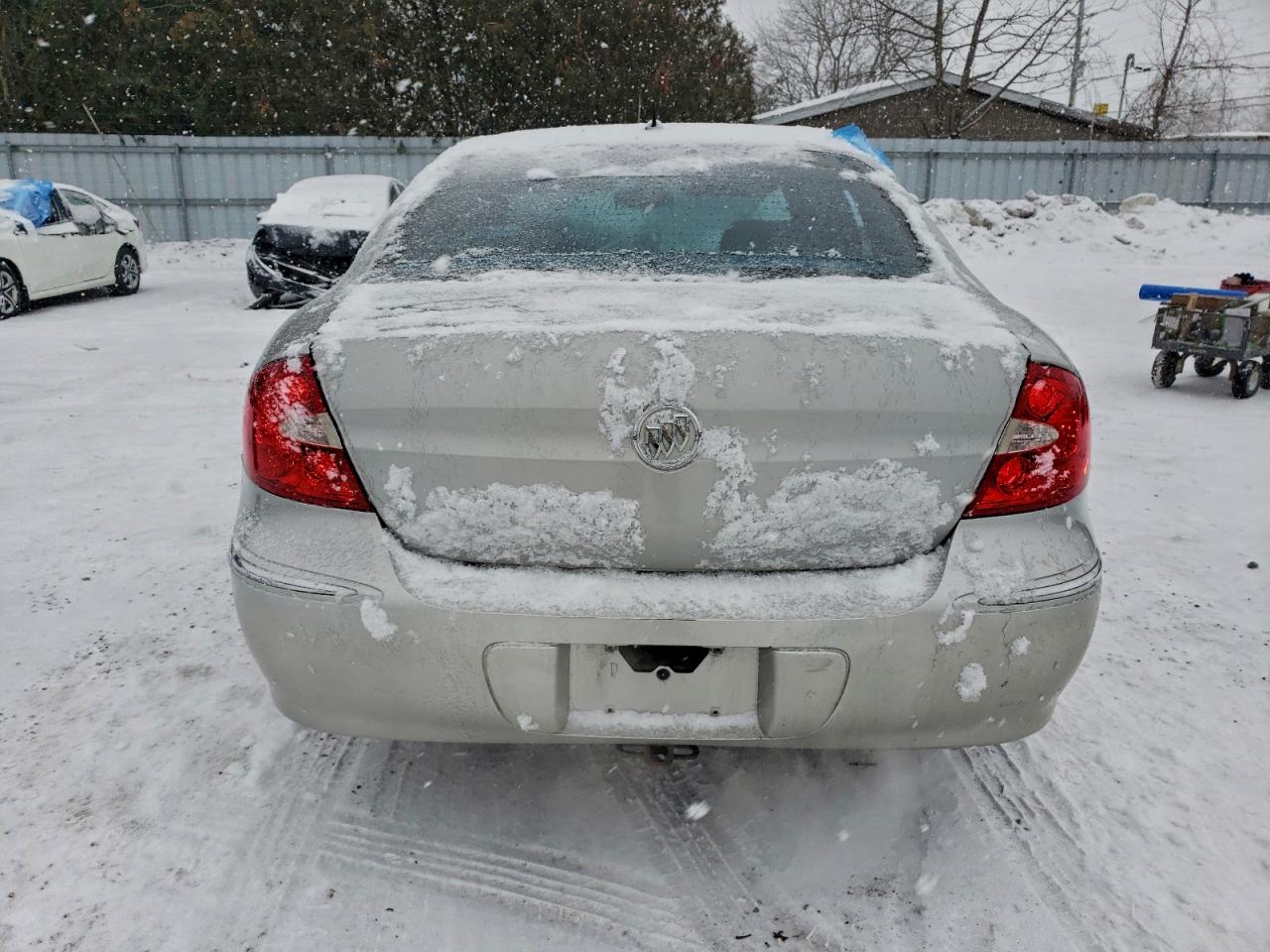 2008 Buick Allure Cx Silver vin: 2G4WF582381152250