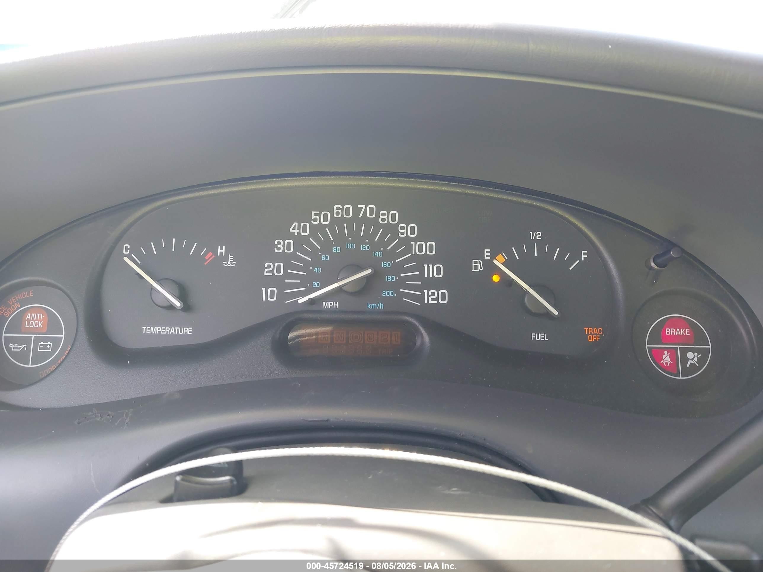 2002 Buick Century Custom Серебряный vin: 2G4WS52J021258707