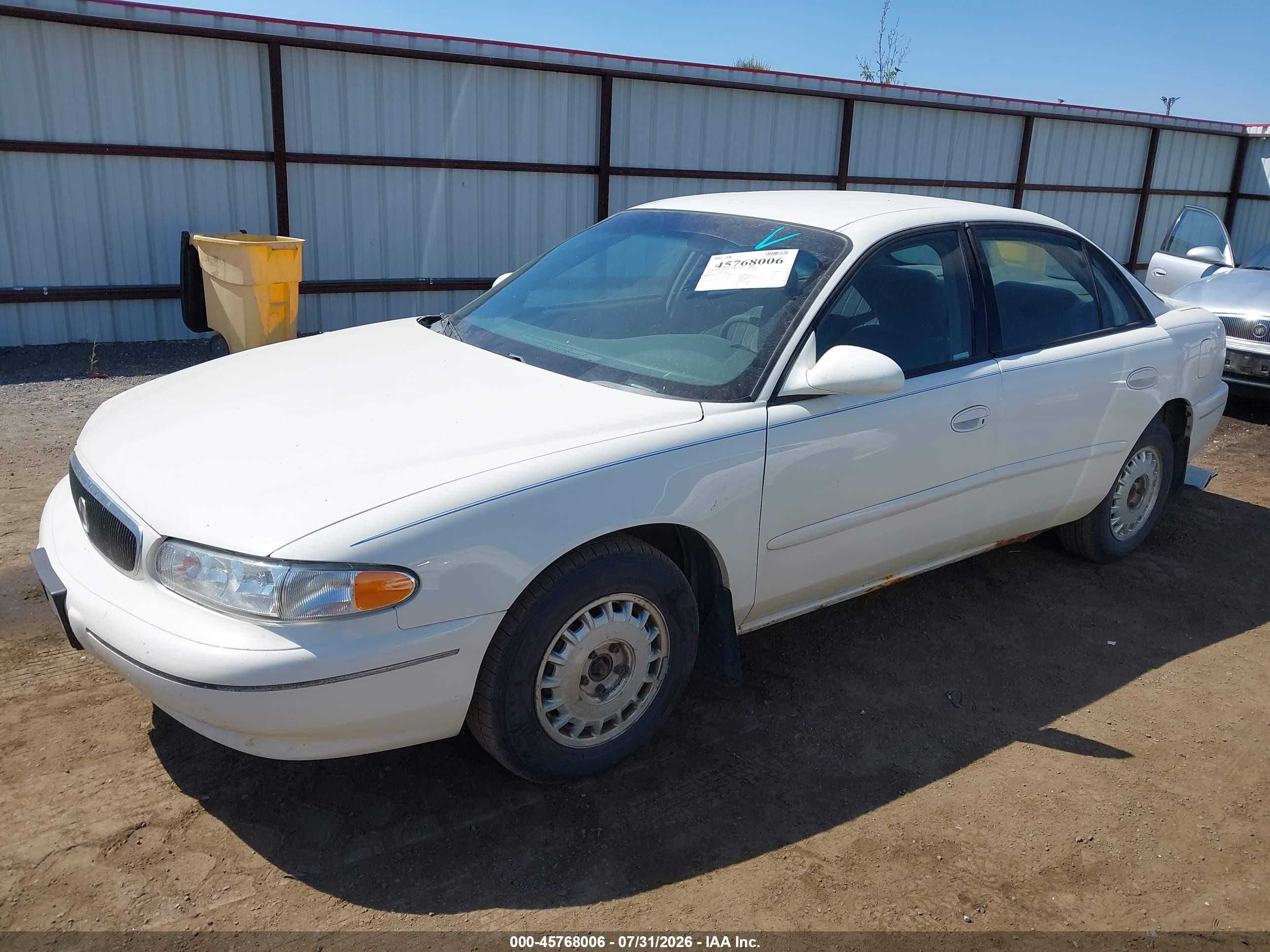 2003 Buick Century Custom White vin: 2G4WS52J031194668
