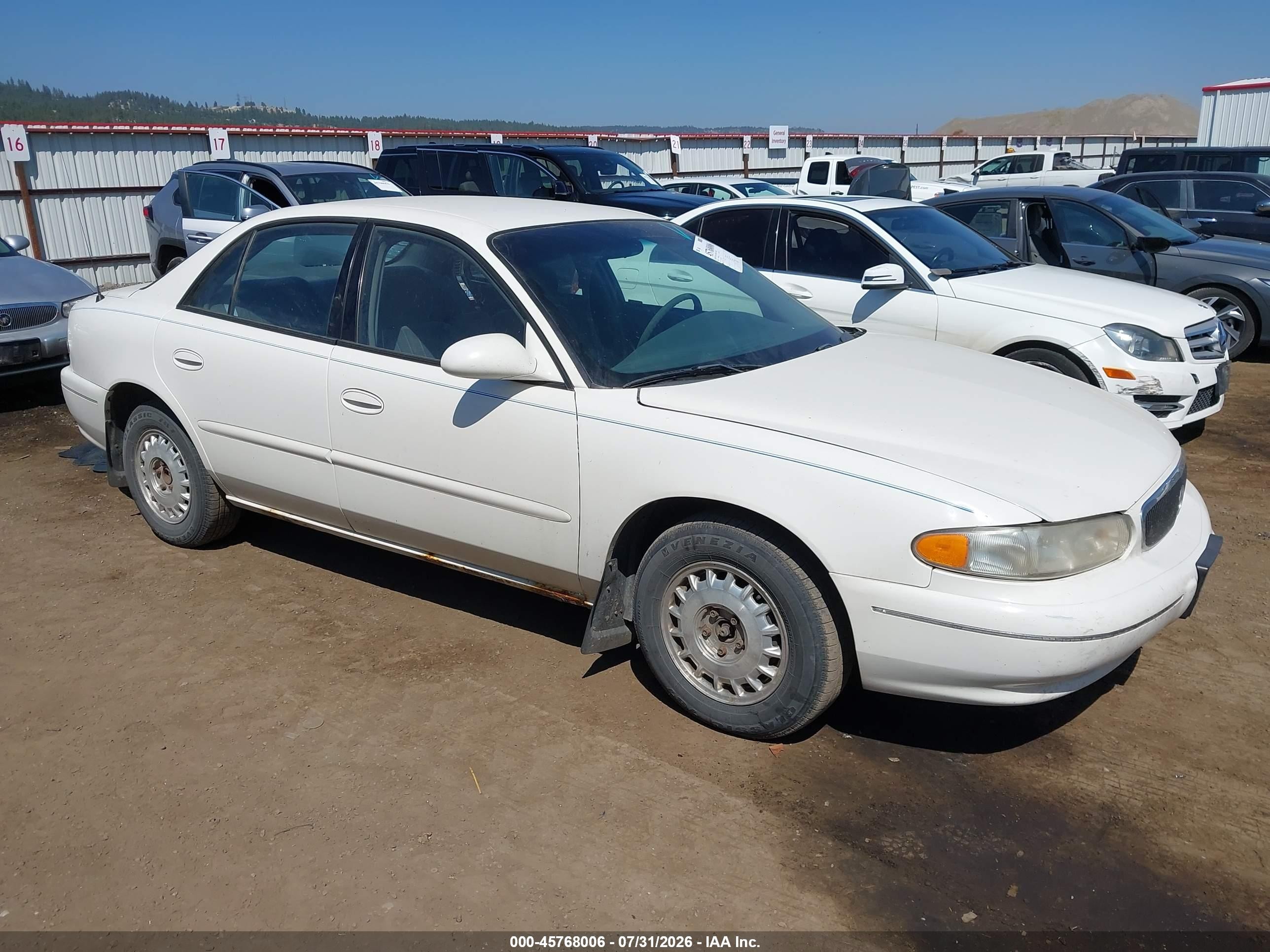 2003 Buick Century Custom White vin: 2G4WS52J031194668