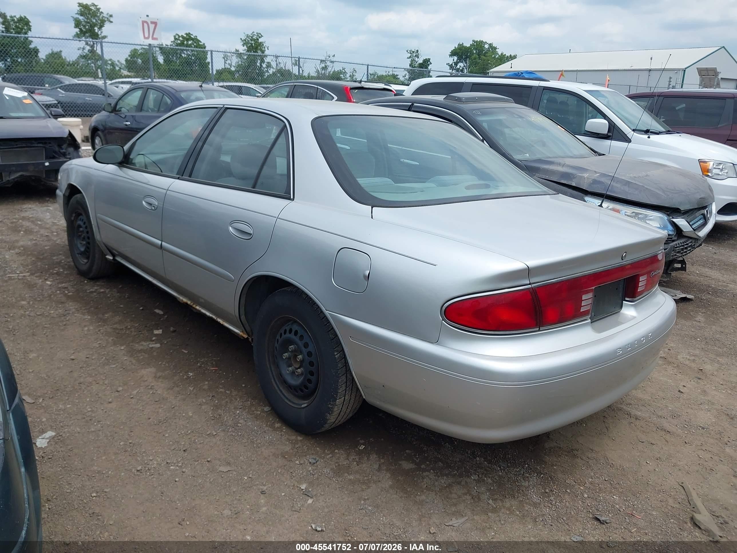 2004 Buick Century   Silver vin: 2G4WS52J041221613