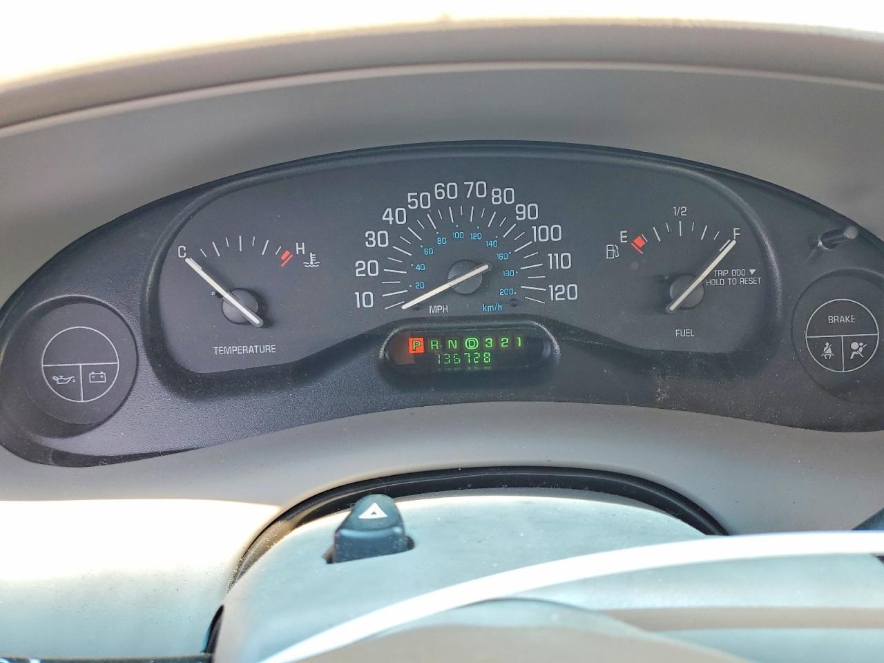 2004 Buick Century Custom Silver vin: 2G4WS52J041293346