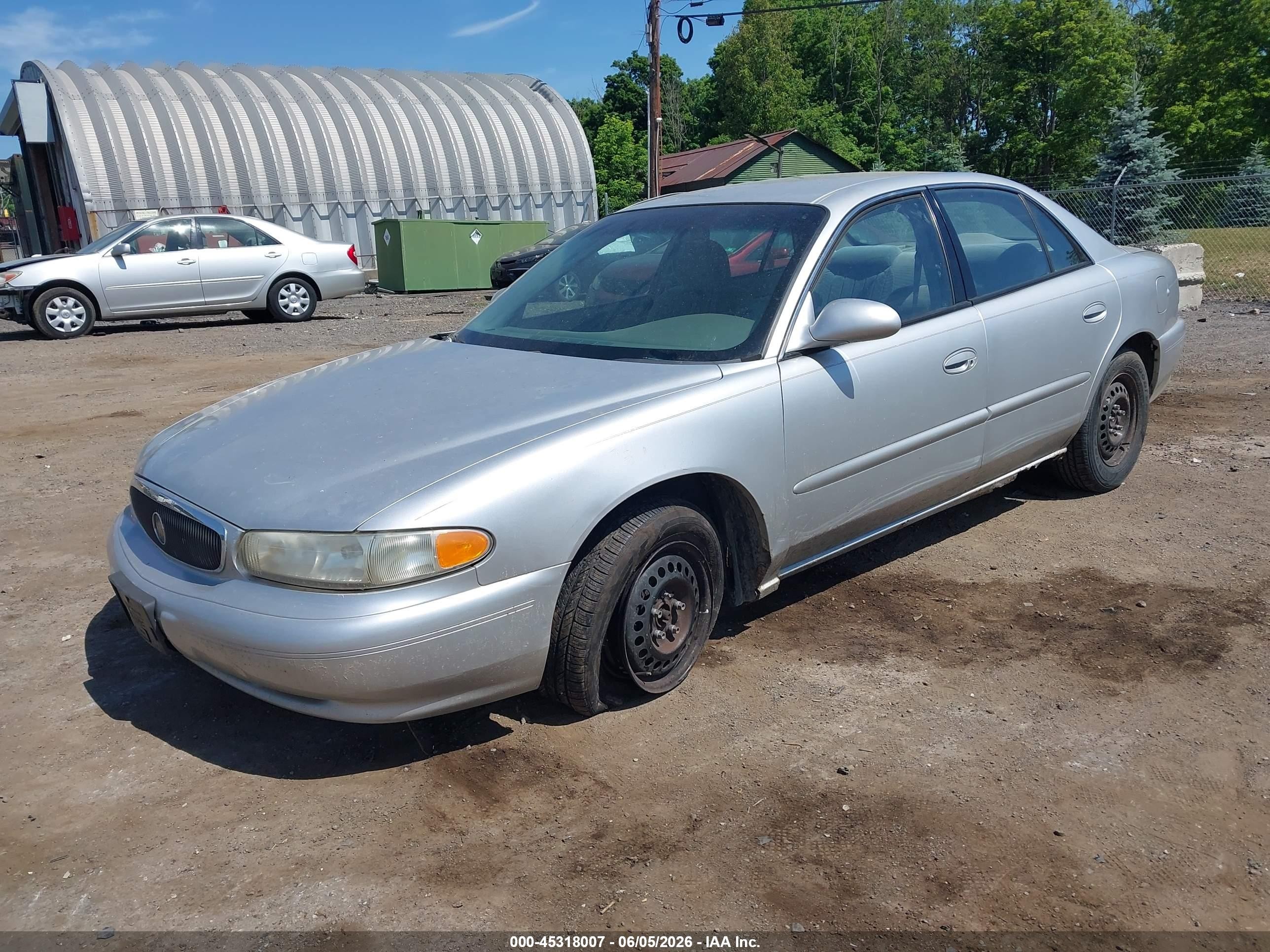 2005 Buick Century   Silver vin: 2G4WS52J051128009