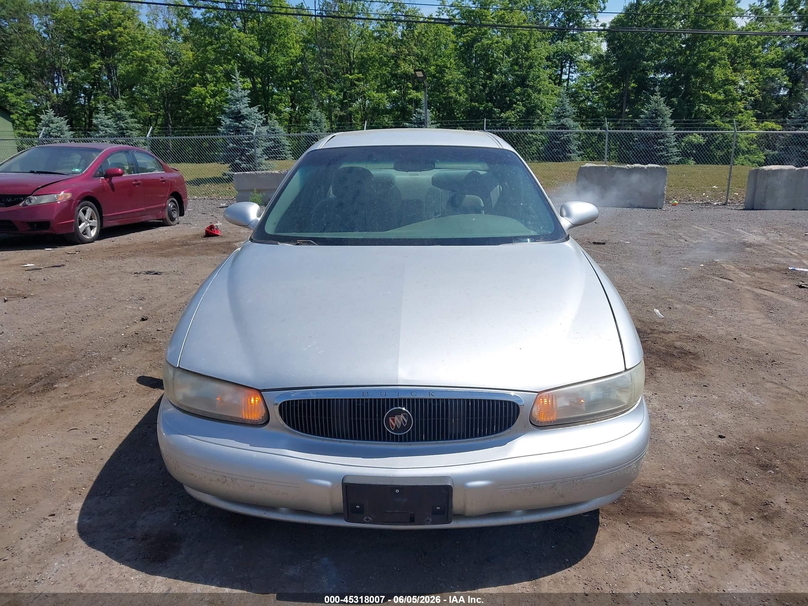 2005 Buick Century   Silver vin: 2G4WS52J051128009