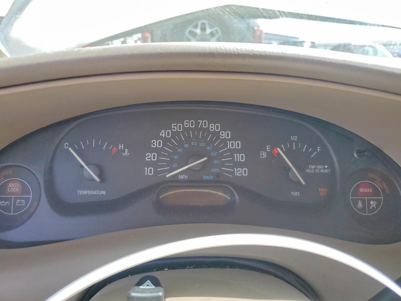 2002 Buick Century Custom Gold vin: 2G4WS52J121275600