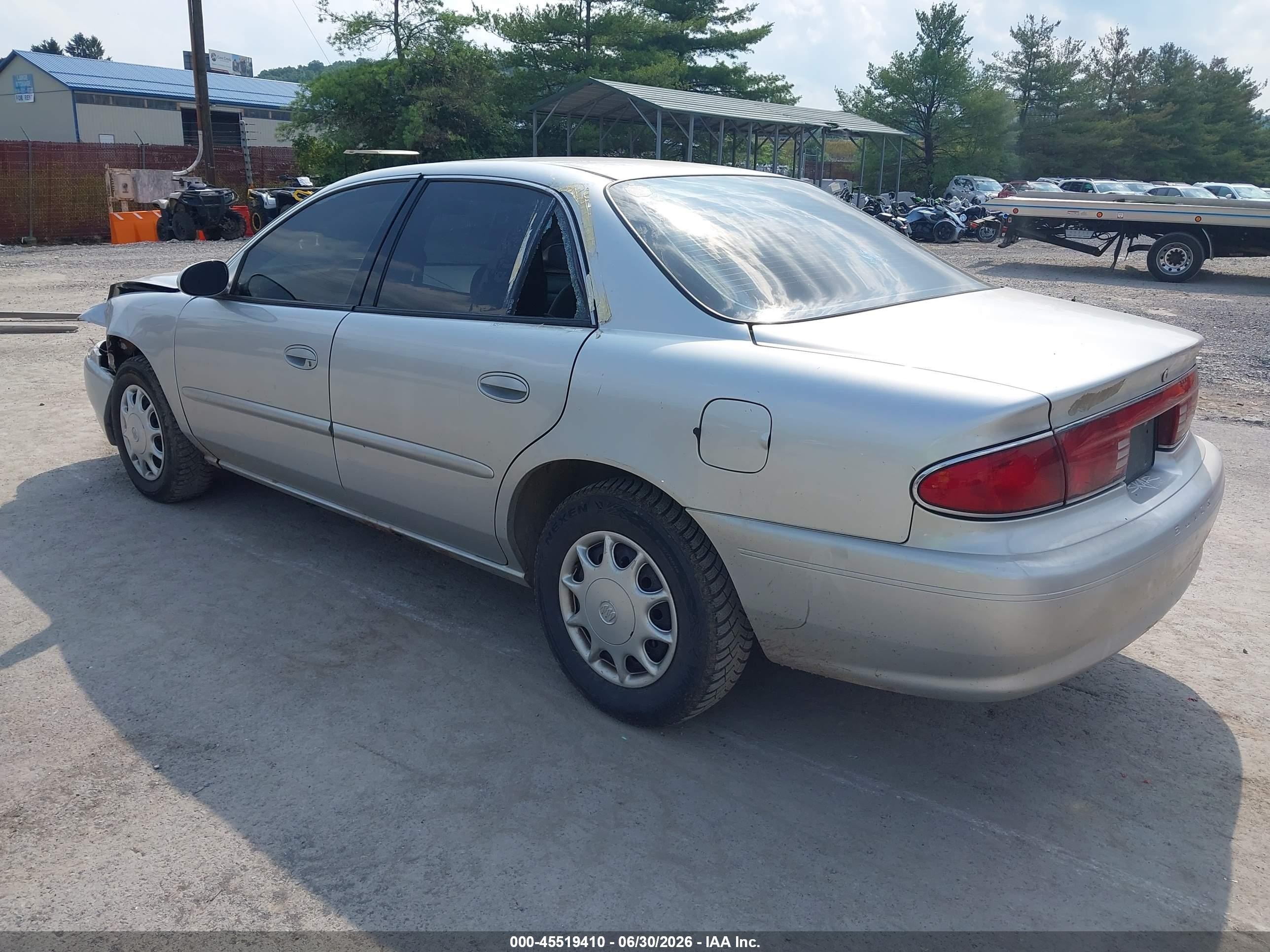 2004 Buick Century   Silver vin: 2G4WS52J141187214