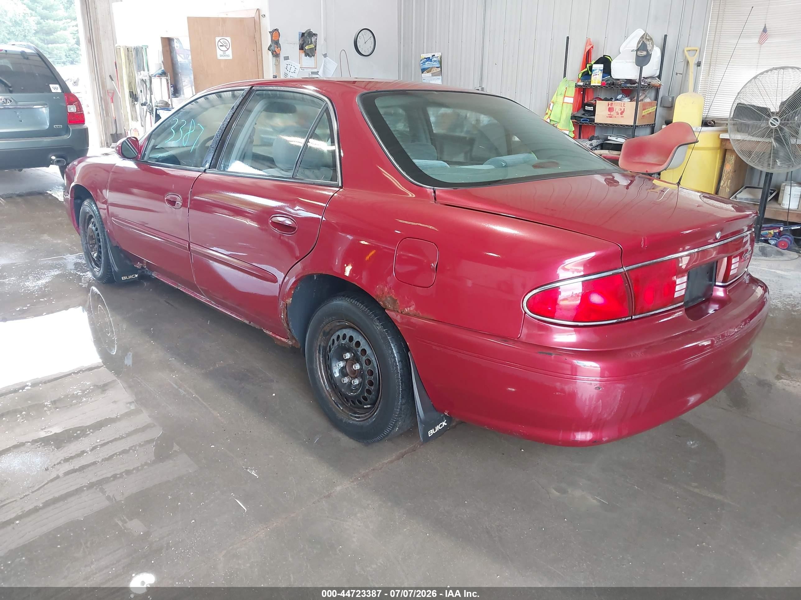 2005 Buick Century   Burgundy vin: 2G4WS52J151155218