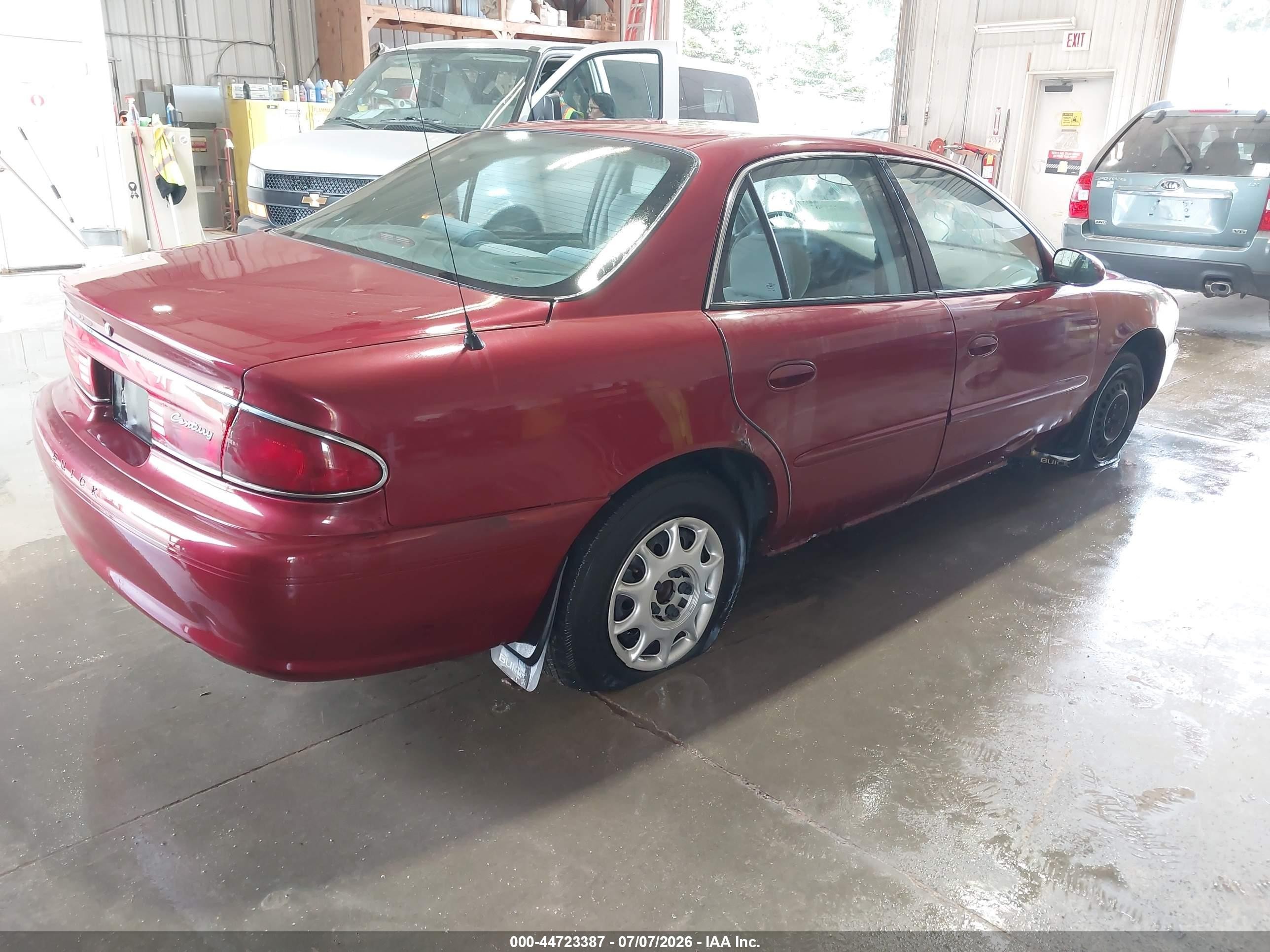 2005 Buick Century   Burgundy vin: 2G4WS52J151155218