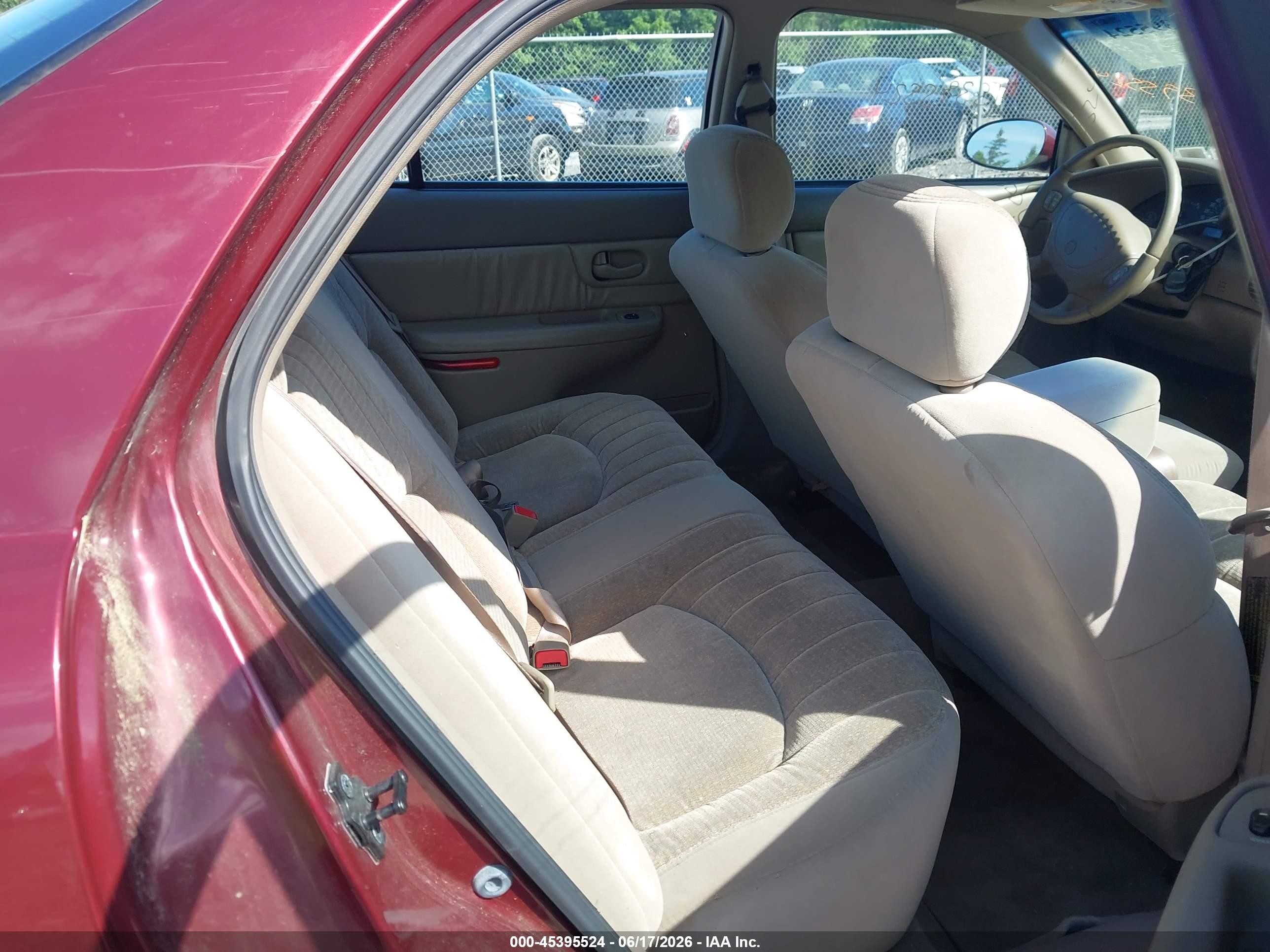 2000 Buick Century Custom Burgundy vin: 2G4WS52J1Y1299985