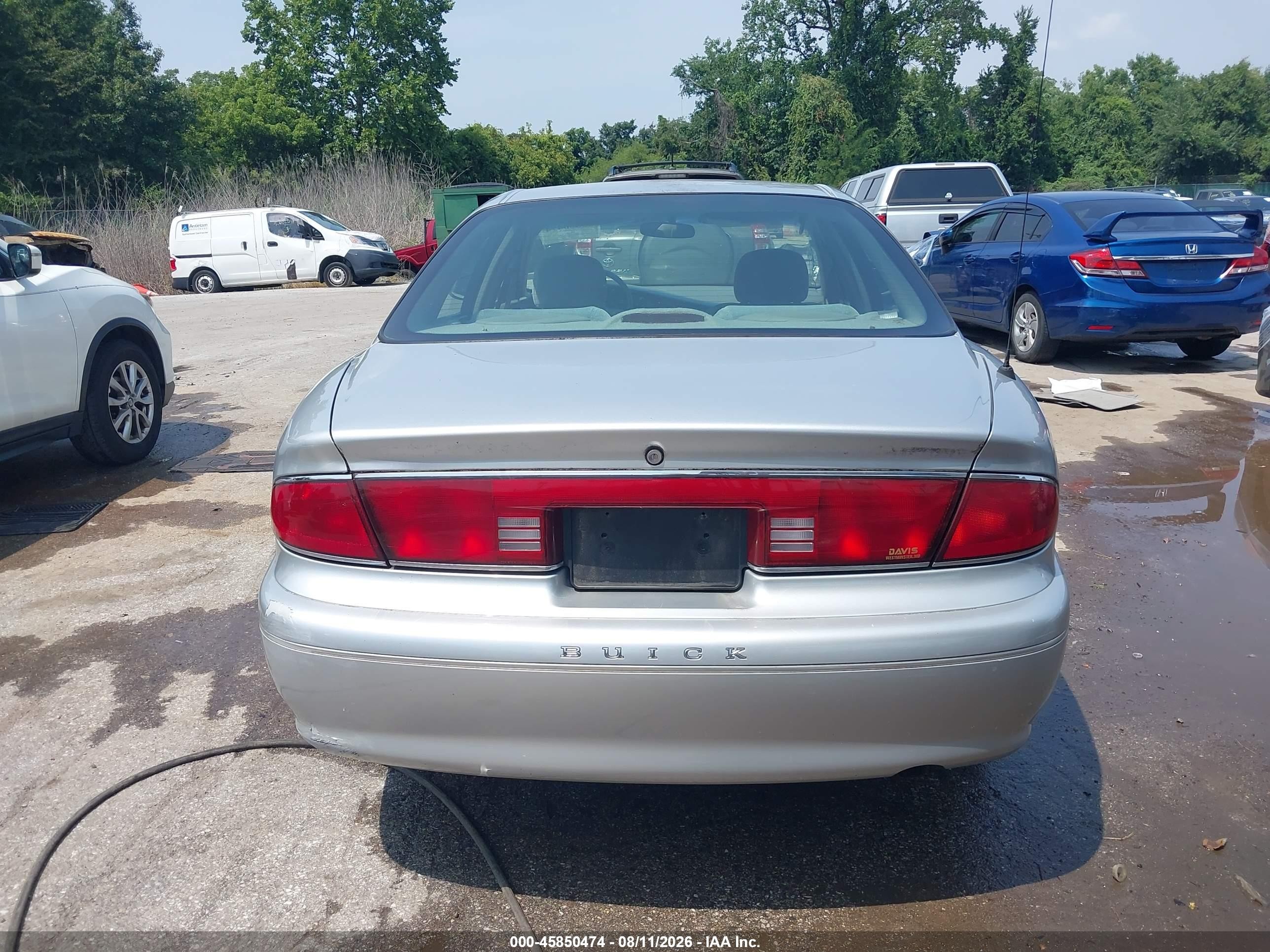 2001 Buick Century Custom Silver vin: 2G4WS52J211137546