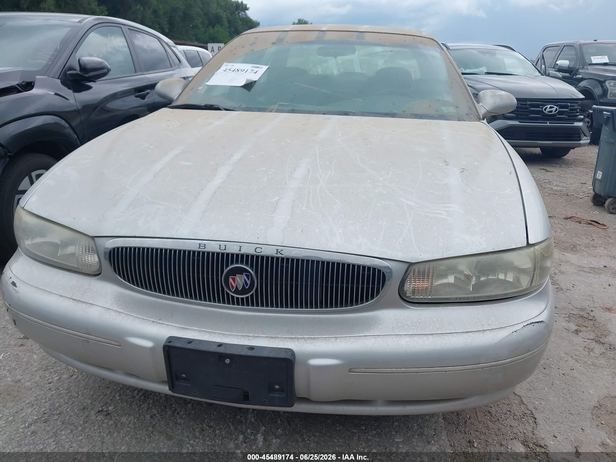 2002 Buick Century Custom Gray vin: 2G4WS52J221290316