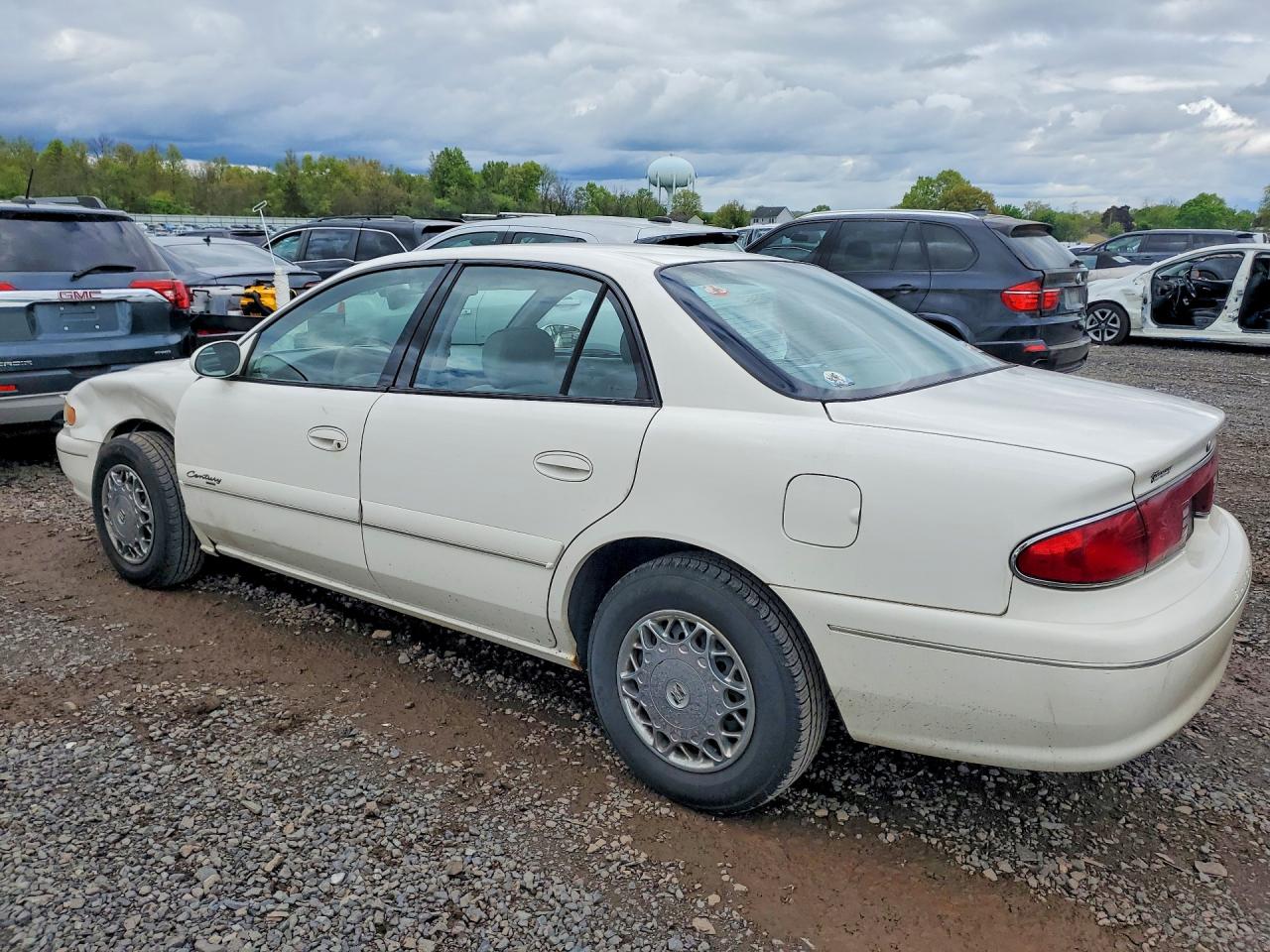 2002 Buick Century Custom White vin: 2G4WS52J221301086