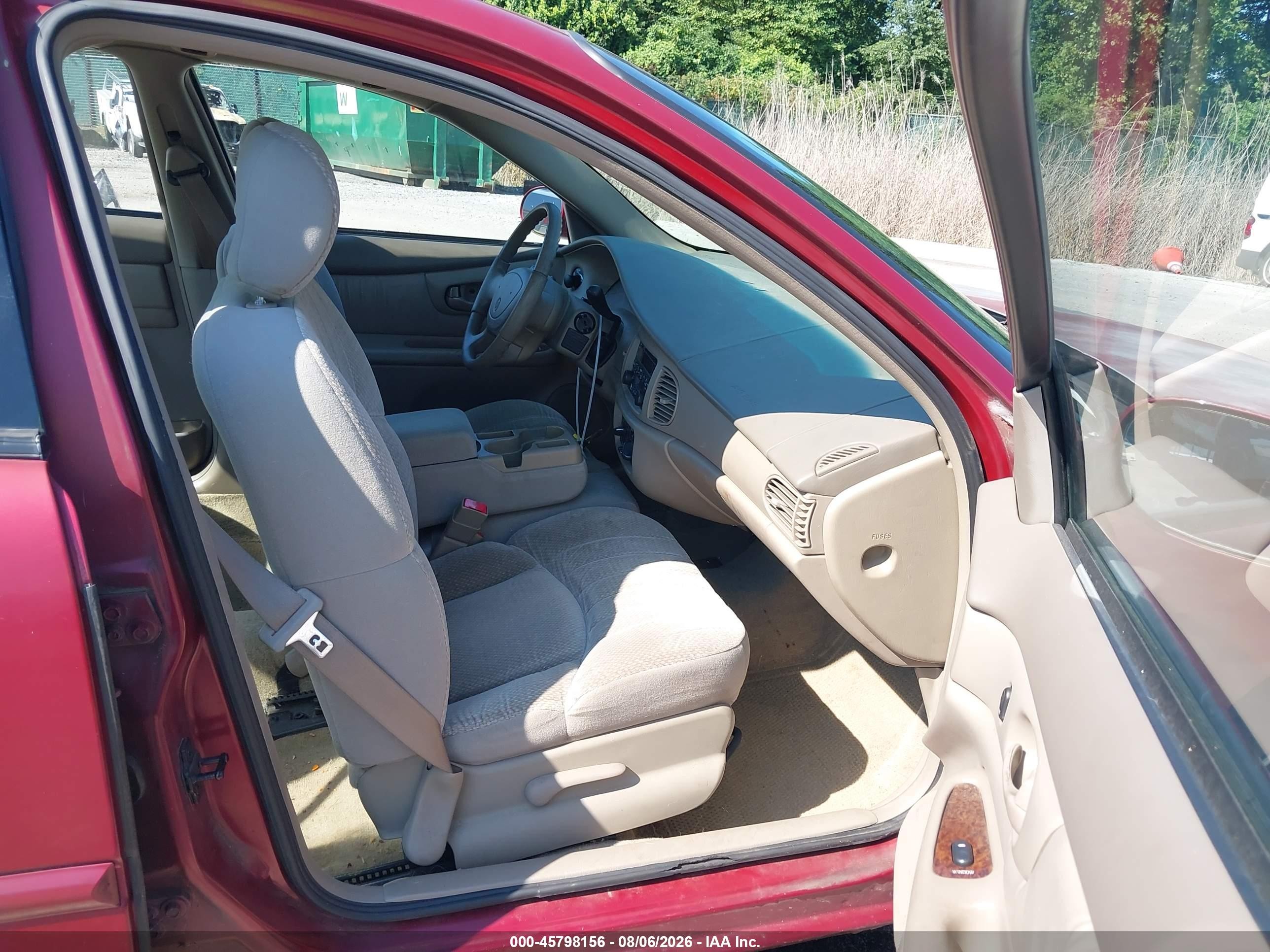 2004 Buick Century   Red vin: 2G4WS52J241176738