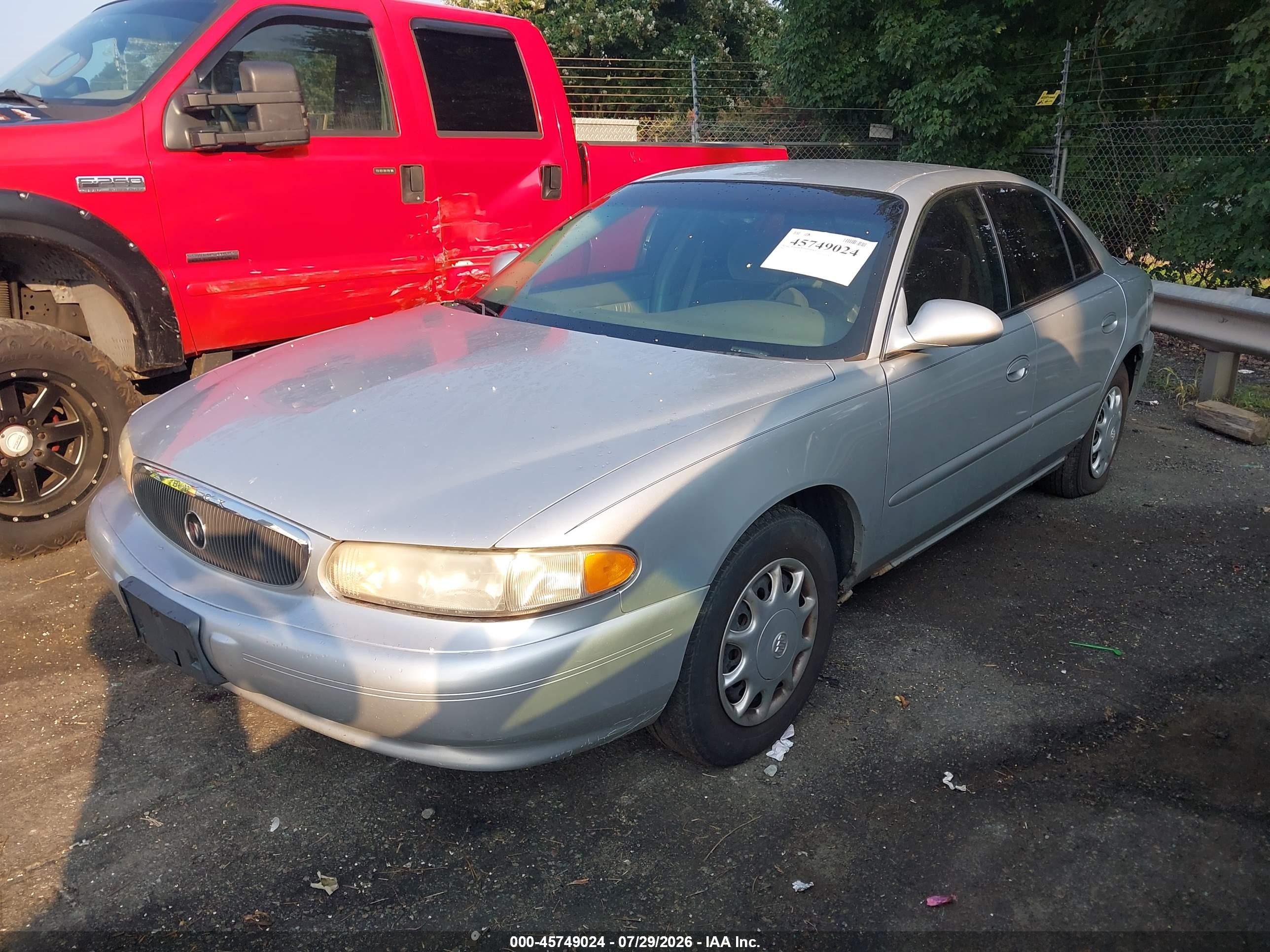 2005 Buick Century   Silver vin: 2G4WS52J251103533