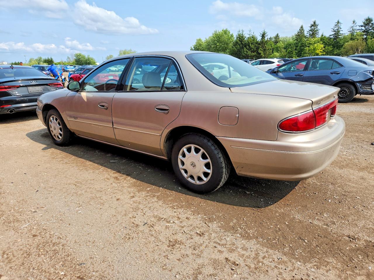 2001 Buick Century Custom Cream vin: 2G4WS52J311129813