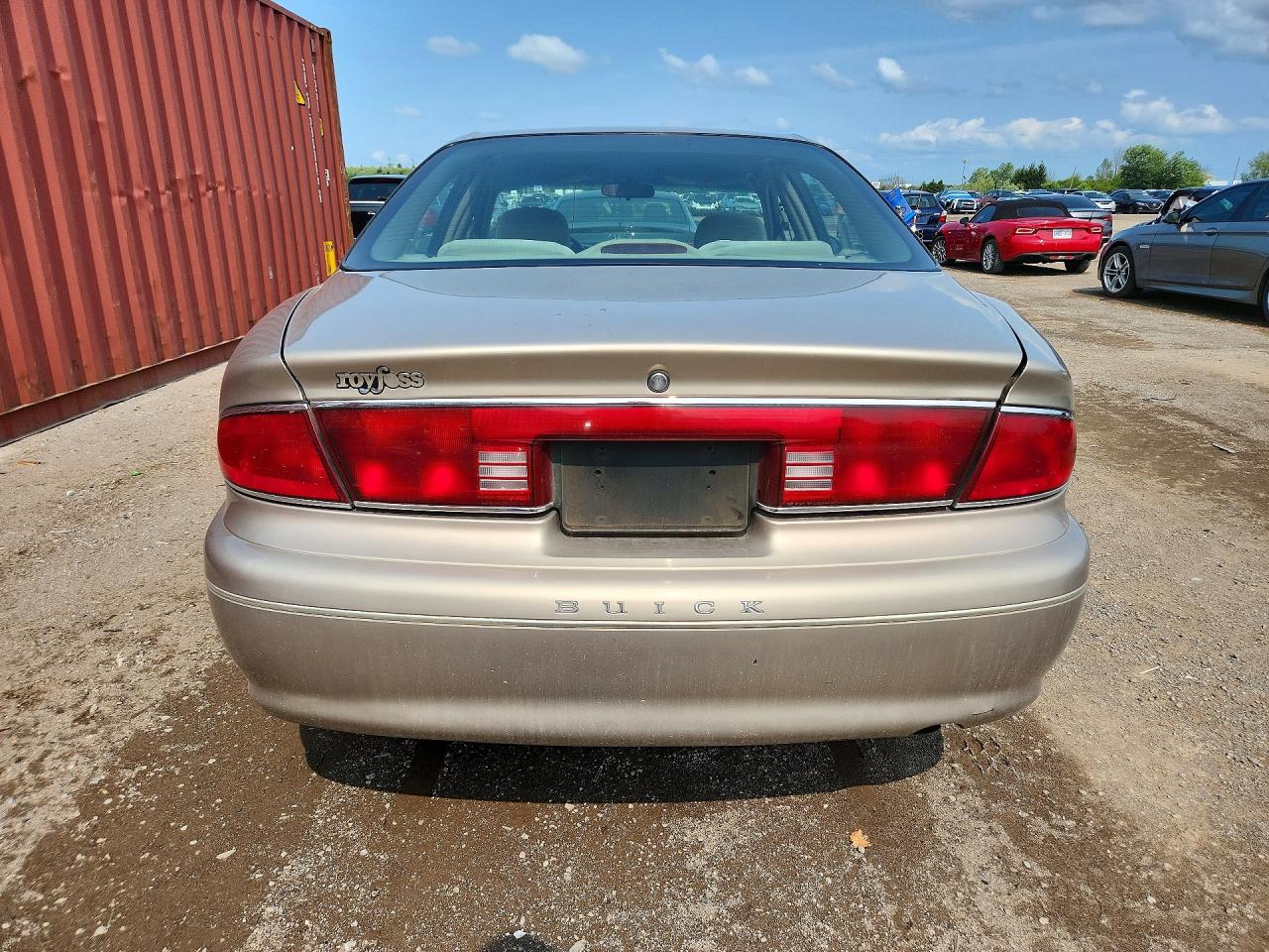 2001 Buick Century Custom Cream vin: 2G4WS52J311129813