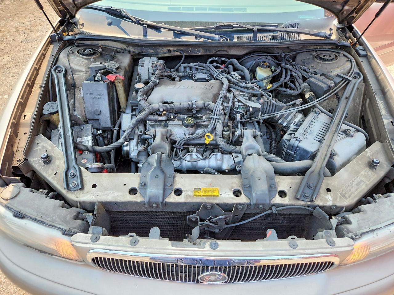 2001 Buick Century Custom Cream vin: 2G4WS52J311129813