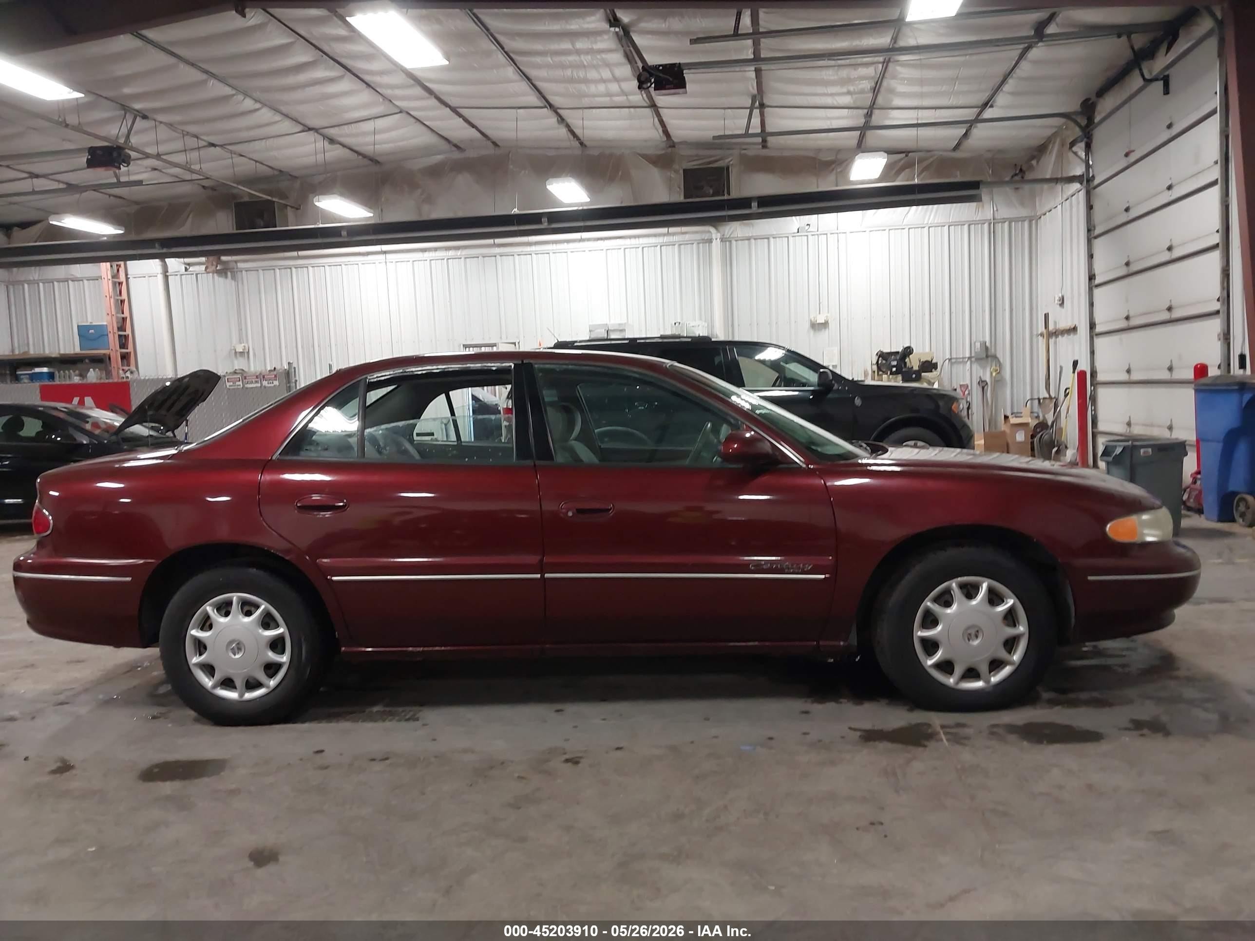 2001 Buick Century Custom Red vin: 2G4WS52J311307669