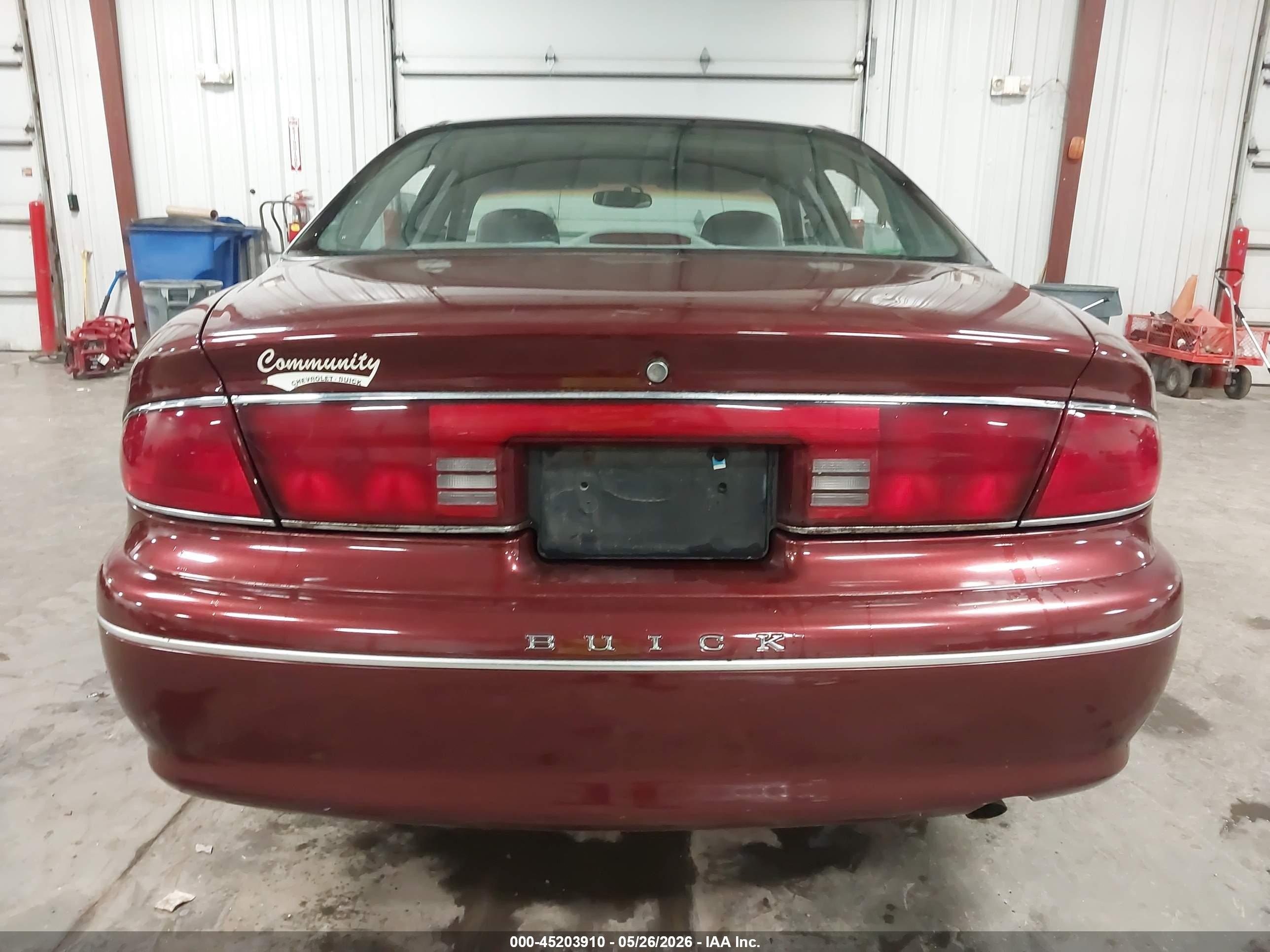 2001 Buick Century Custom Red vin: 2G4WS52J311307669