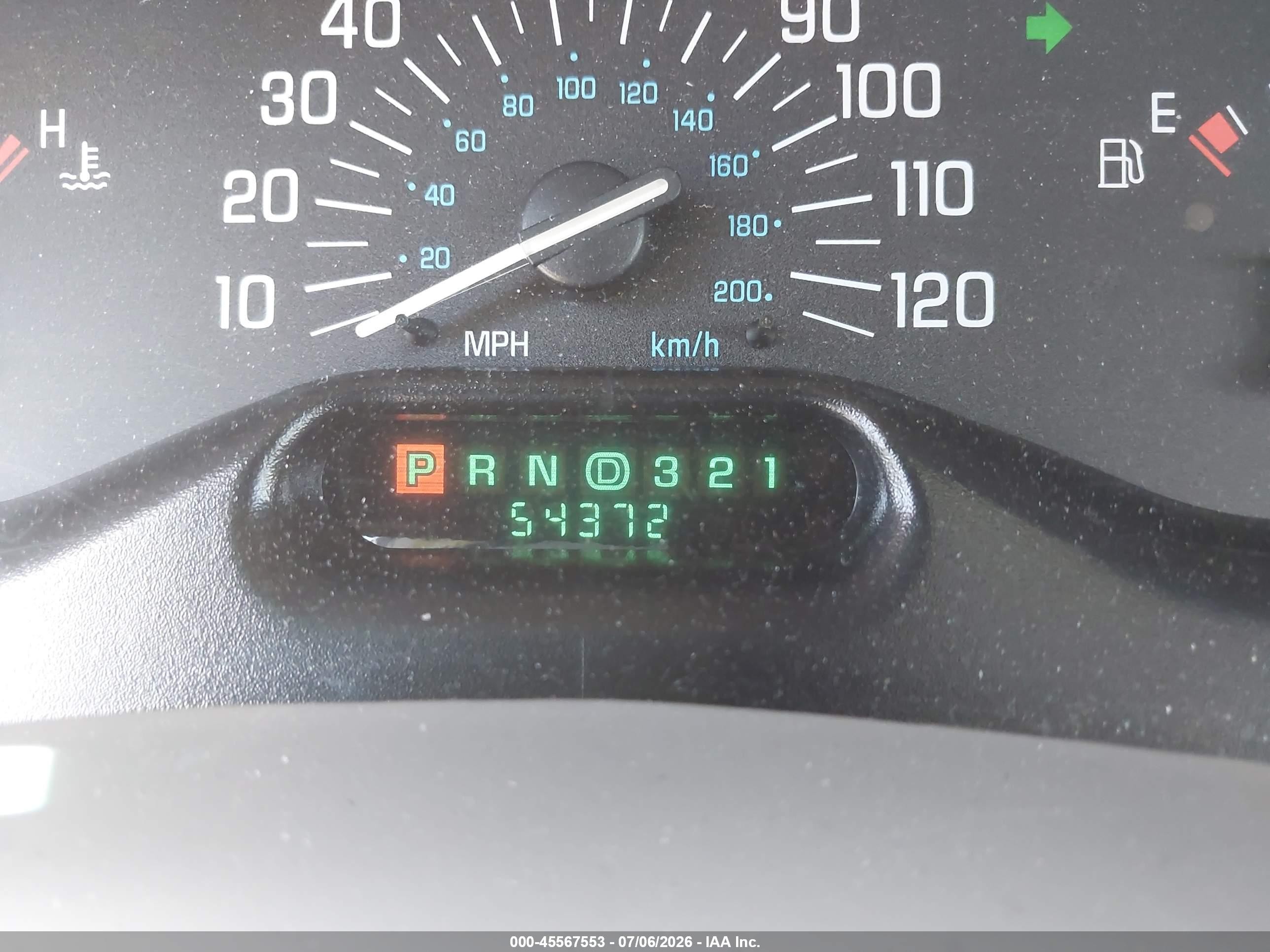 2003 Buick Century Custom White vin: 2G4WS52J331101660