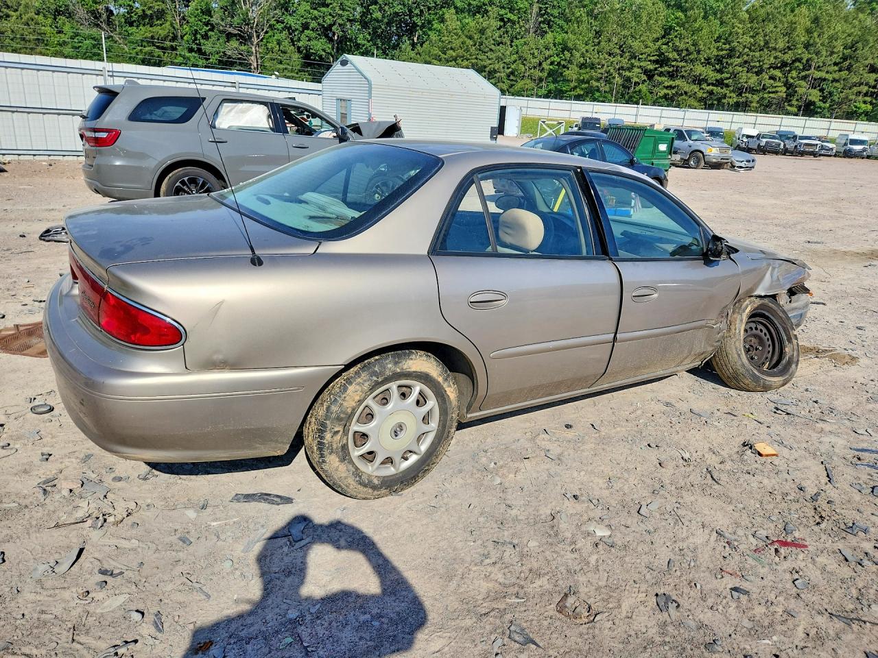 2003 Buick Century Custom Tan vin: 2G4WS52J331208935