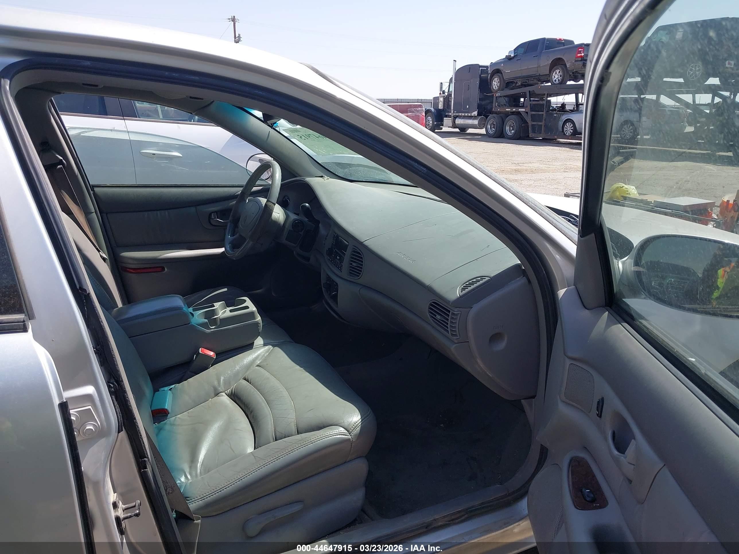 2003 Buick Century Custom Серебряный vin: 2G4WS52J331283232