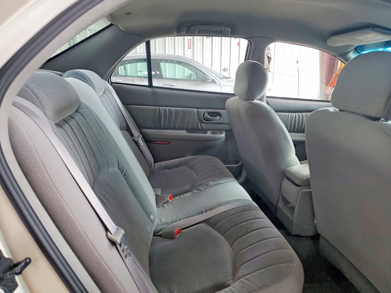 2004 Buick Century Custom White vin: 2G4WS52J341235604