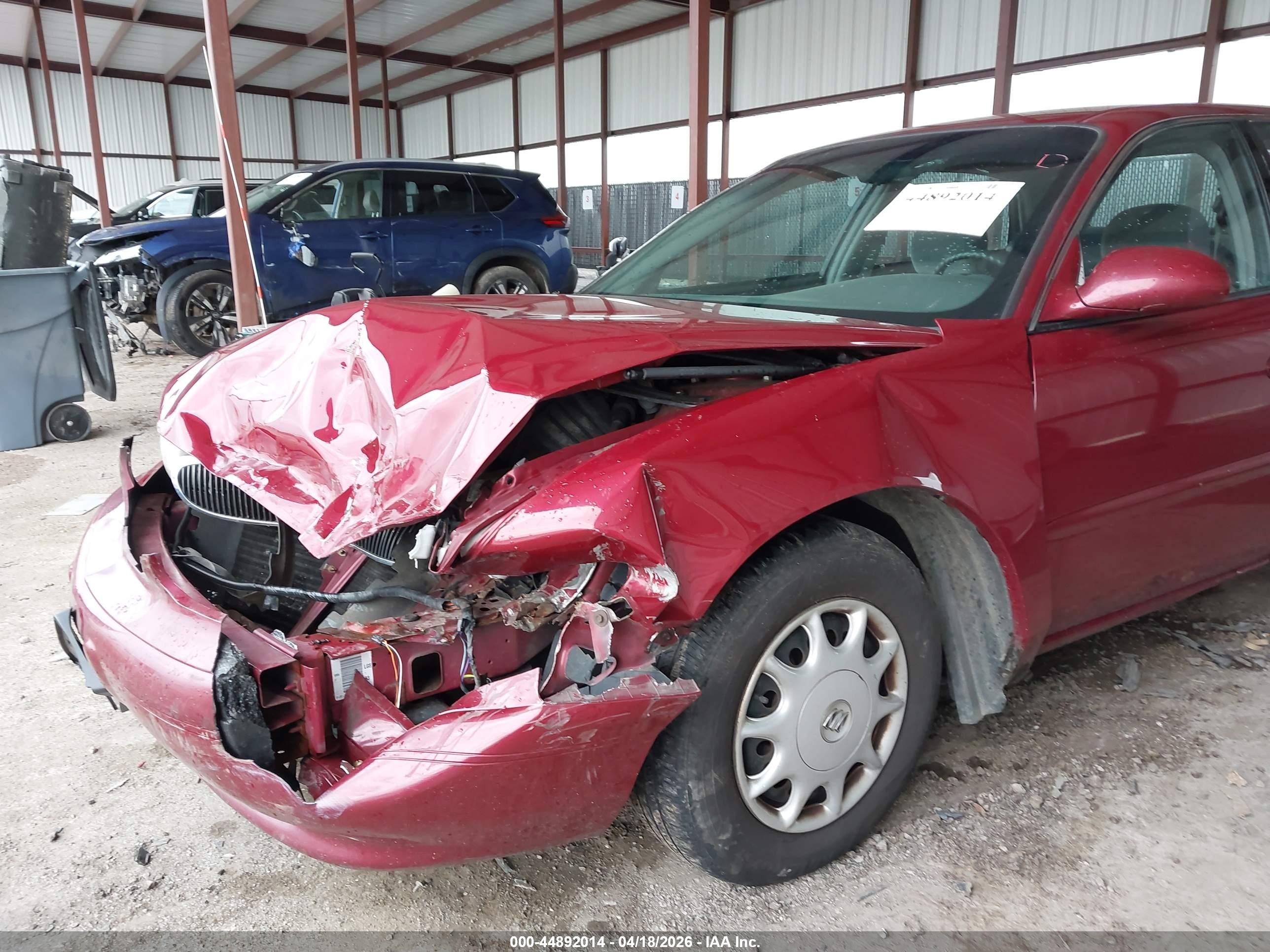 2004 Buick Century   Red vin: 2G4WS52J341238504