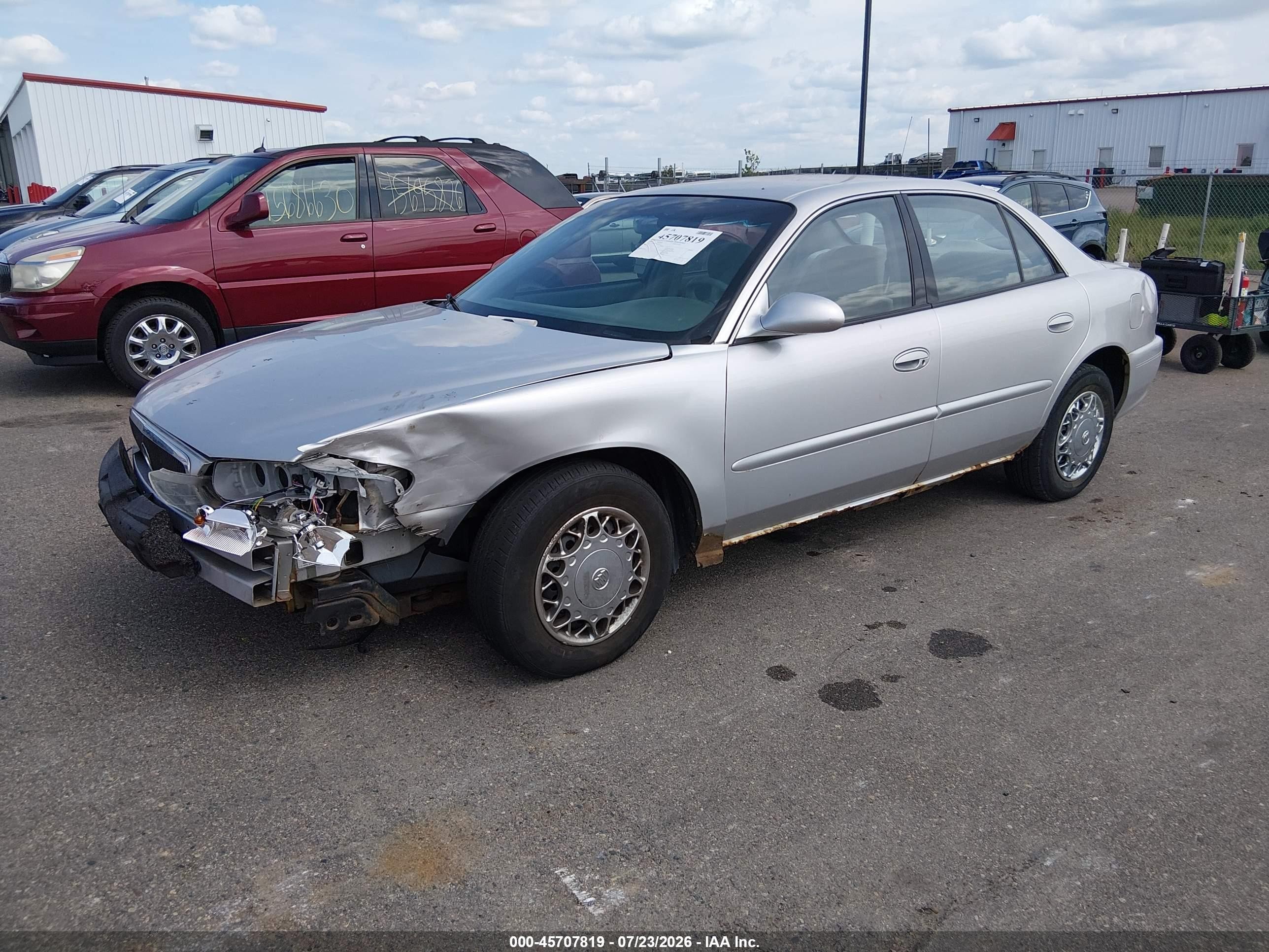 2005 Buick Century   Silver vin: 2G4WS52J351167032