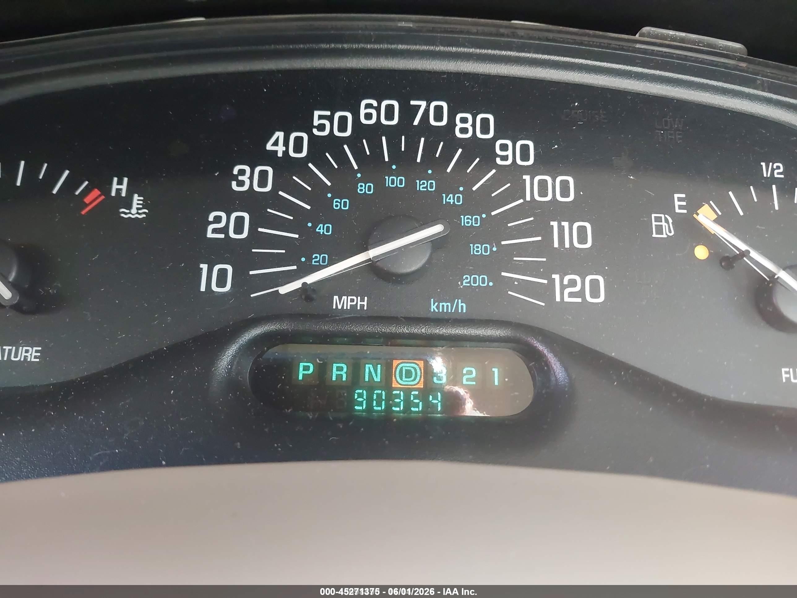 2000 Buick Century Custom Tan vin: 2G4WS52J3Y1240436