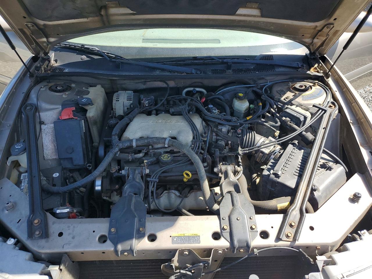 2002 Buick Century Custom Cream vin: 2G4WS52J421172252