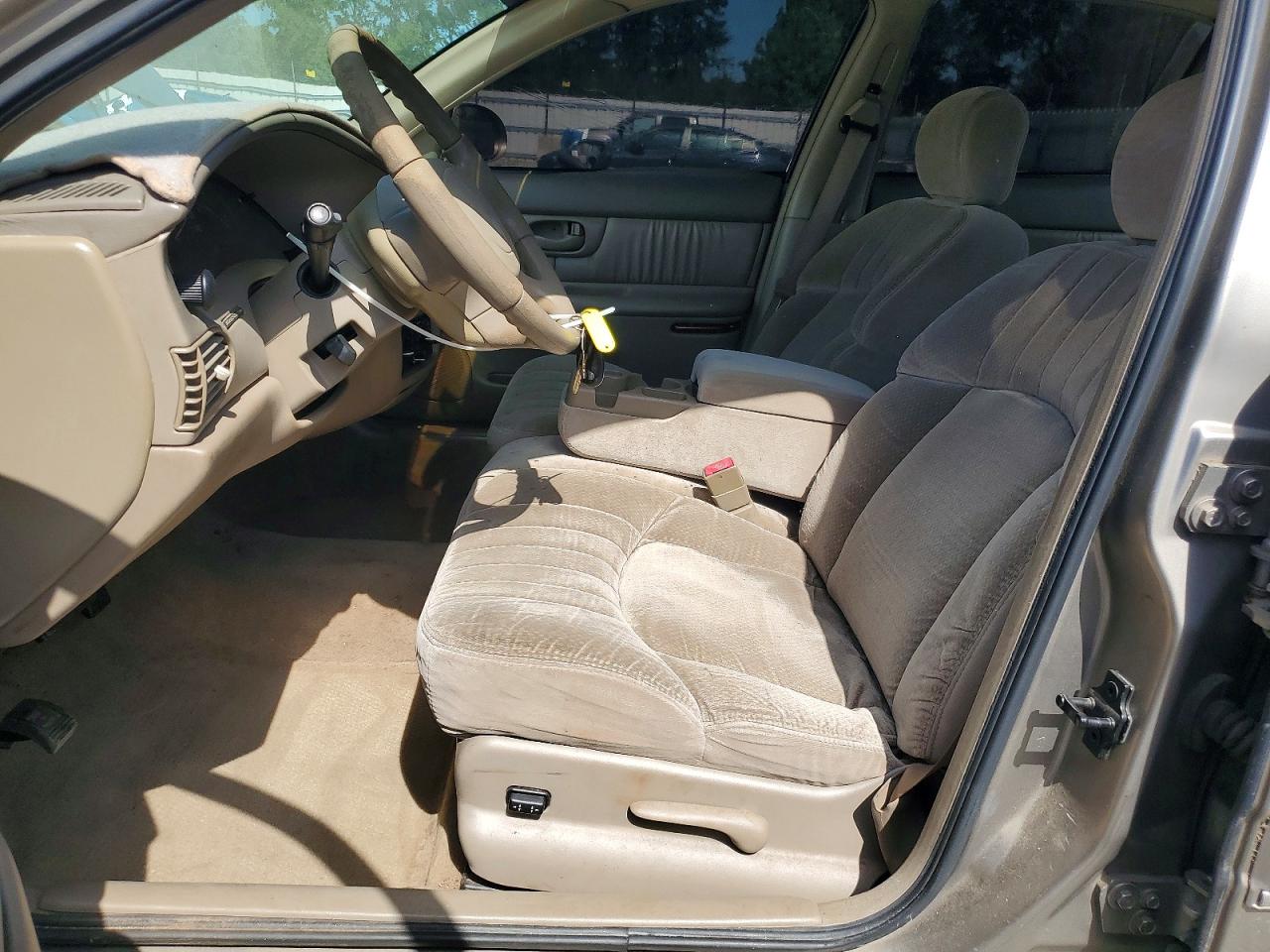 2002 Buick Century Custom Cream vin: 2G4WS52J421172252