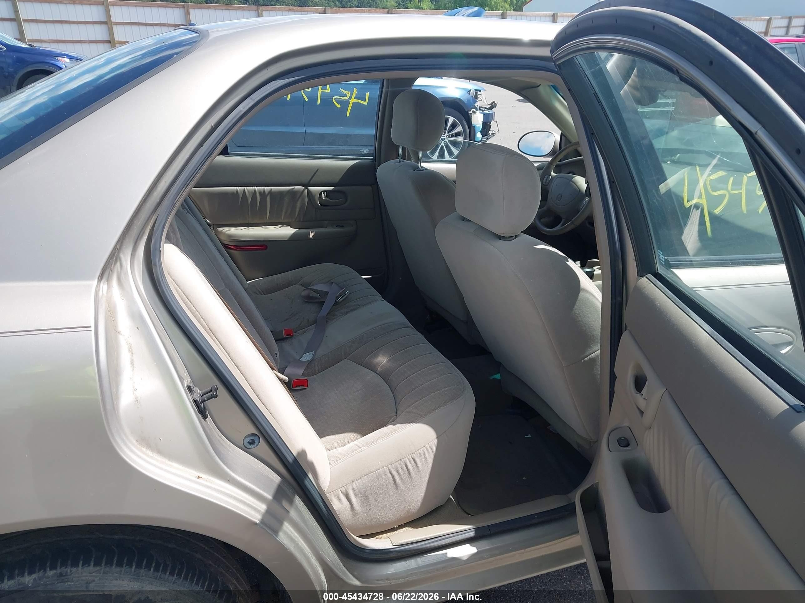 2002 Buick Century Custom Beige vin: 2G4WS52J421218047
