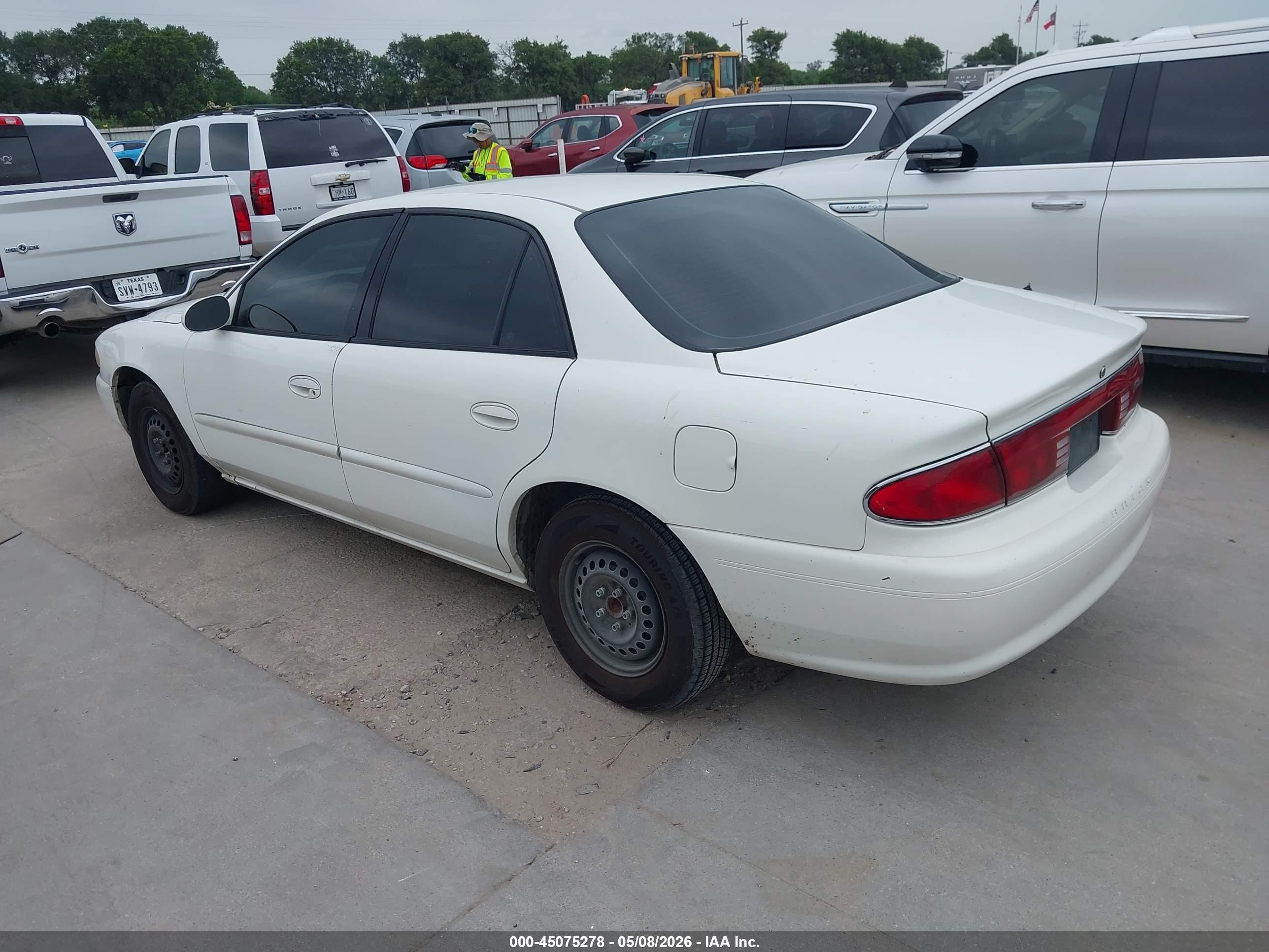 2003 Buick Century Custom White vin: 2G4WS52J431218633