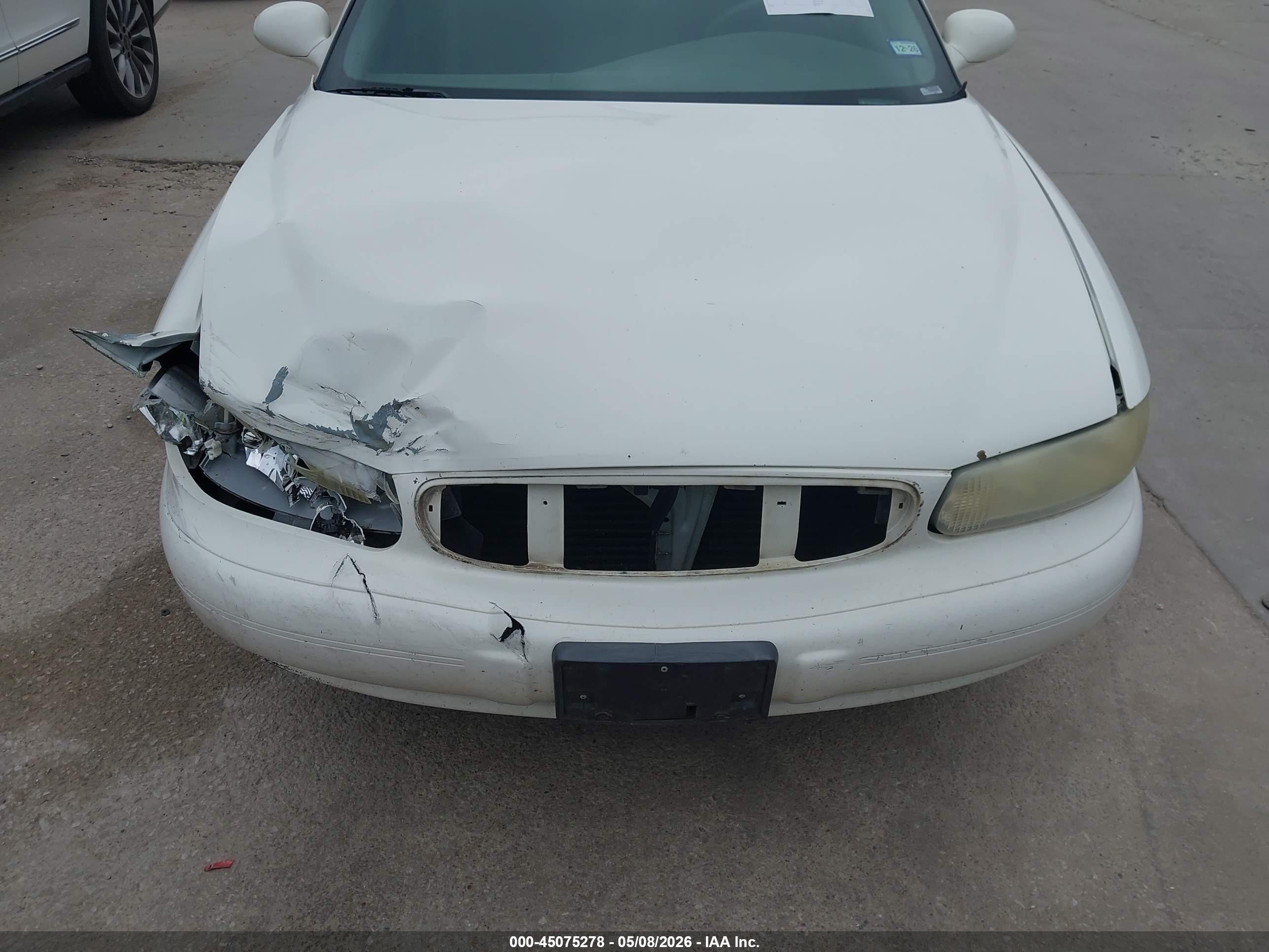 2003 Buick Century Custom White vin: 2G4WS52J431218633