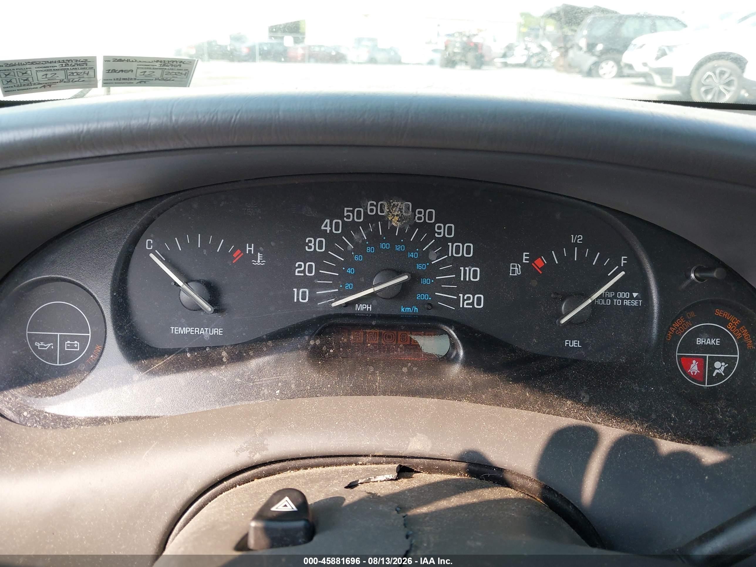 2004 Buick Century   White vin: 2G4WS52J441199762