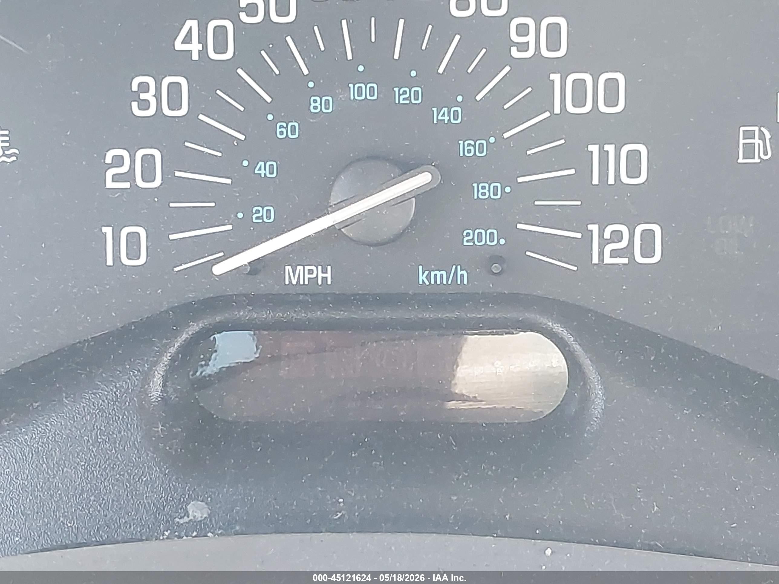 2004 Buick Century   Серебряный vin: 2G4WS52J441250404