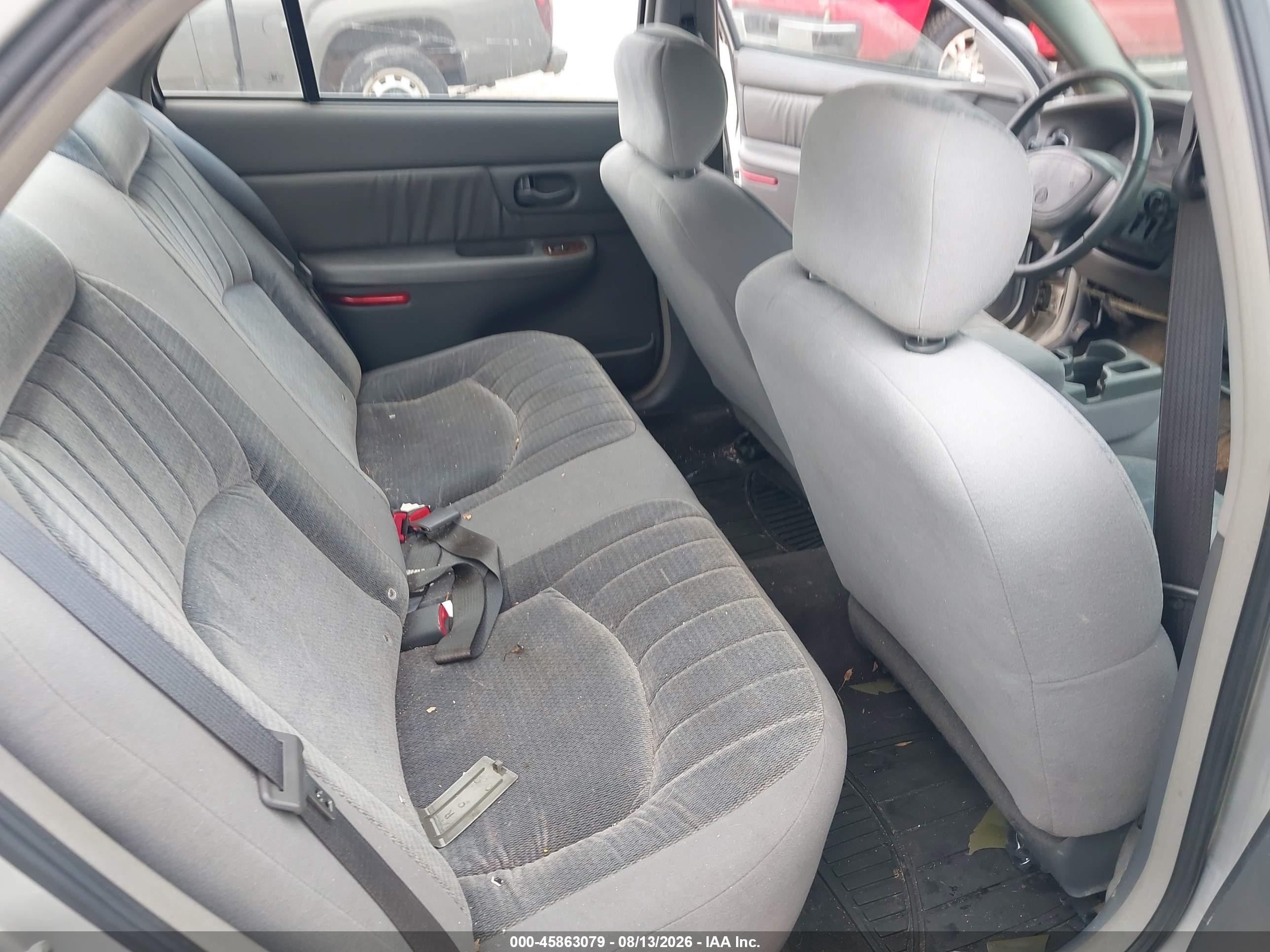 2005 Buick Century   Silver vin: 2G4WS52J451109382