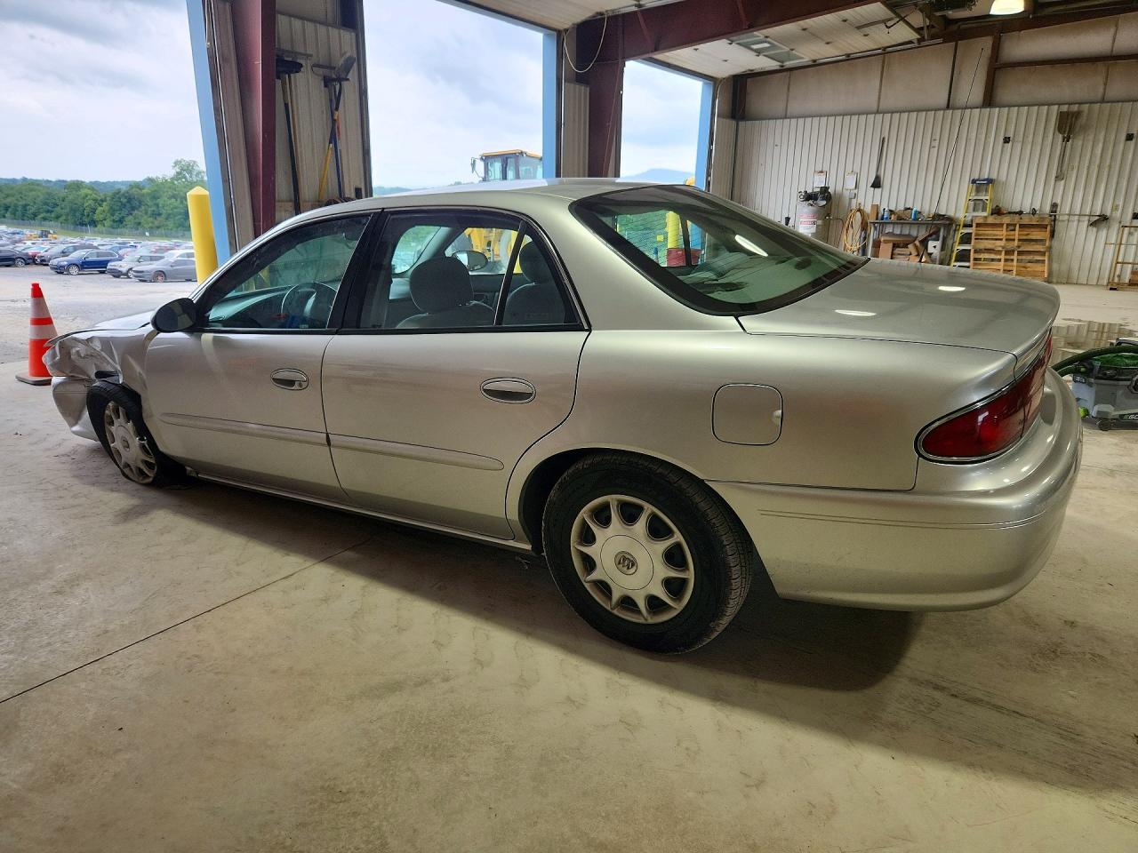 2005 Buick Century Custom Silver vin: 2G4WS52J451112542