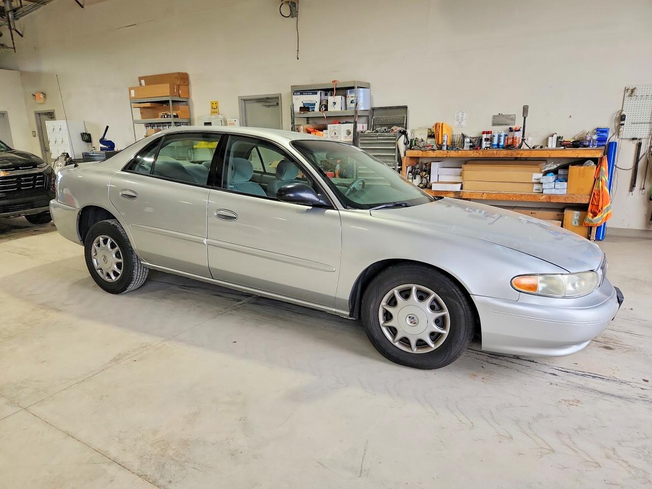 2005 Buick Century Custom Silver vin: 2G4WS52J451112542
