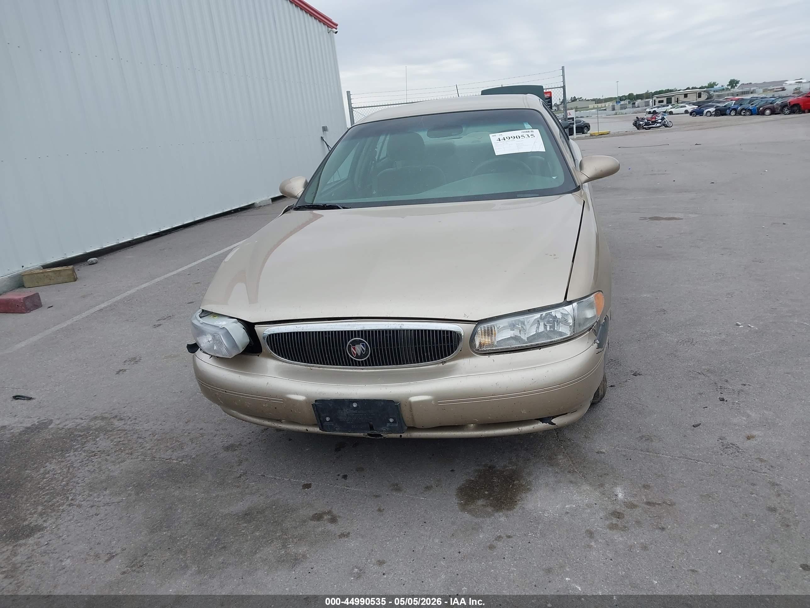 2005 Buick Century   Brown vin: 2G4WS52J451137683
