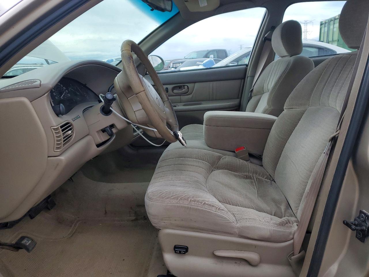 2000 Buick Century Custom Бежевый vin: 2G4WS52J4Y1157310