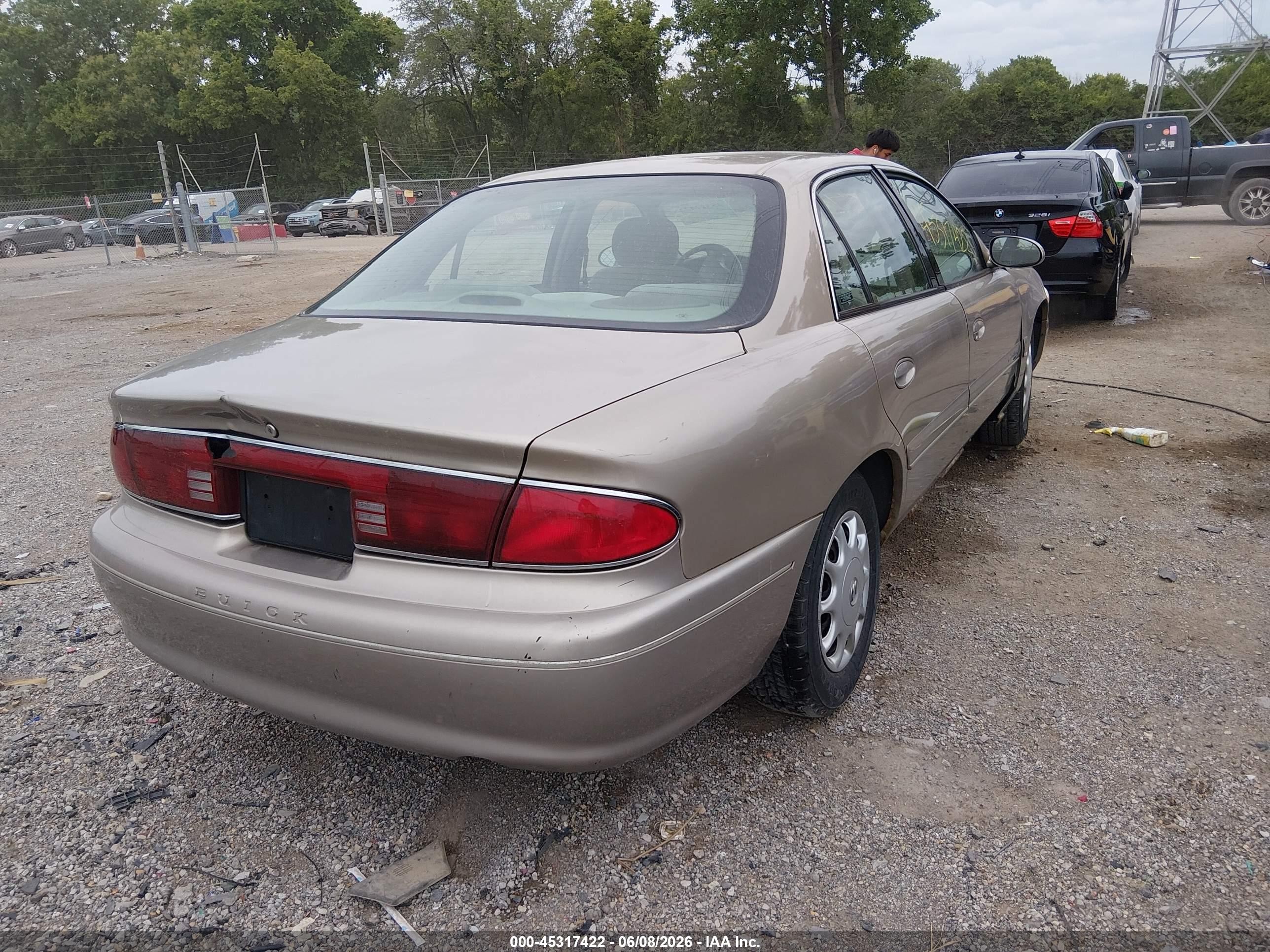2000 Buick Century Custom Gold vin: 2G4WS52J4Y1306010