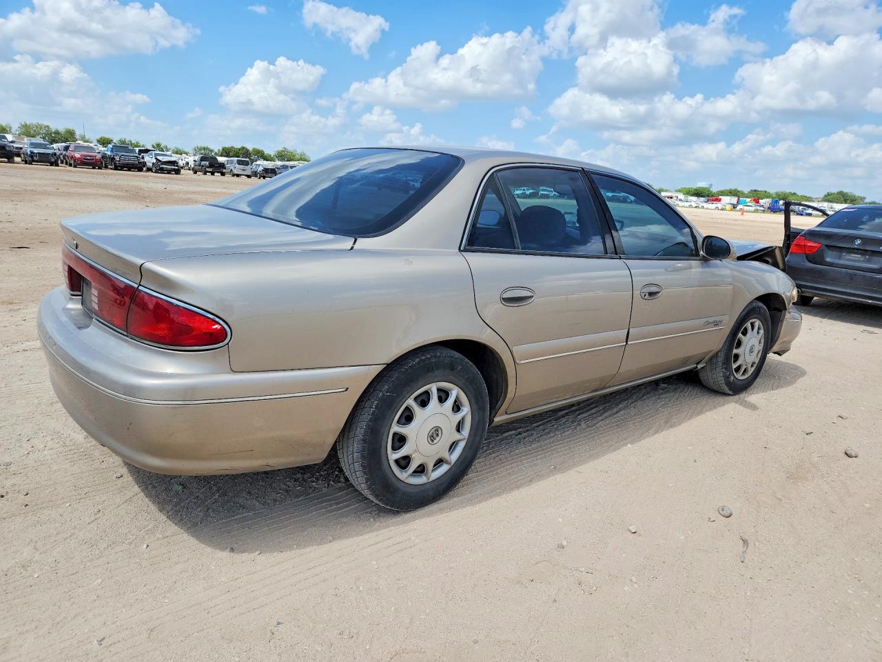 2001 Buick Century Custom Beige vin: 2G4WS52J511130591