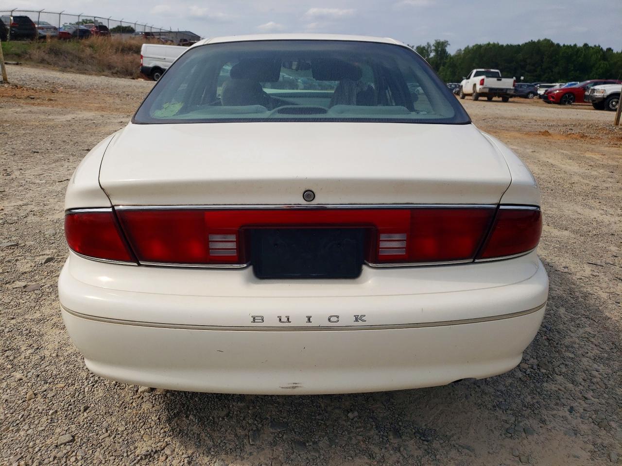2001 Buick Century White vin: 2G4WS52J511293211