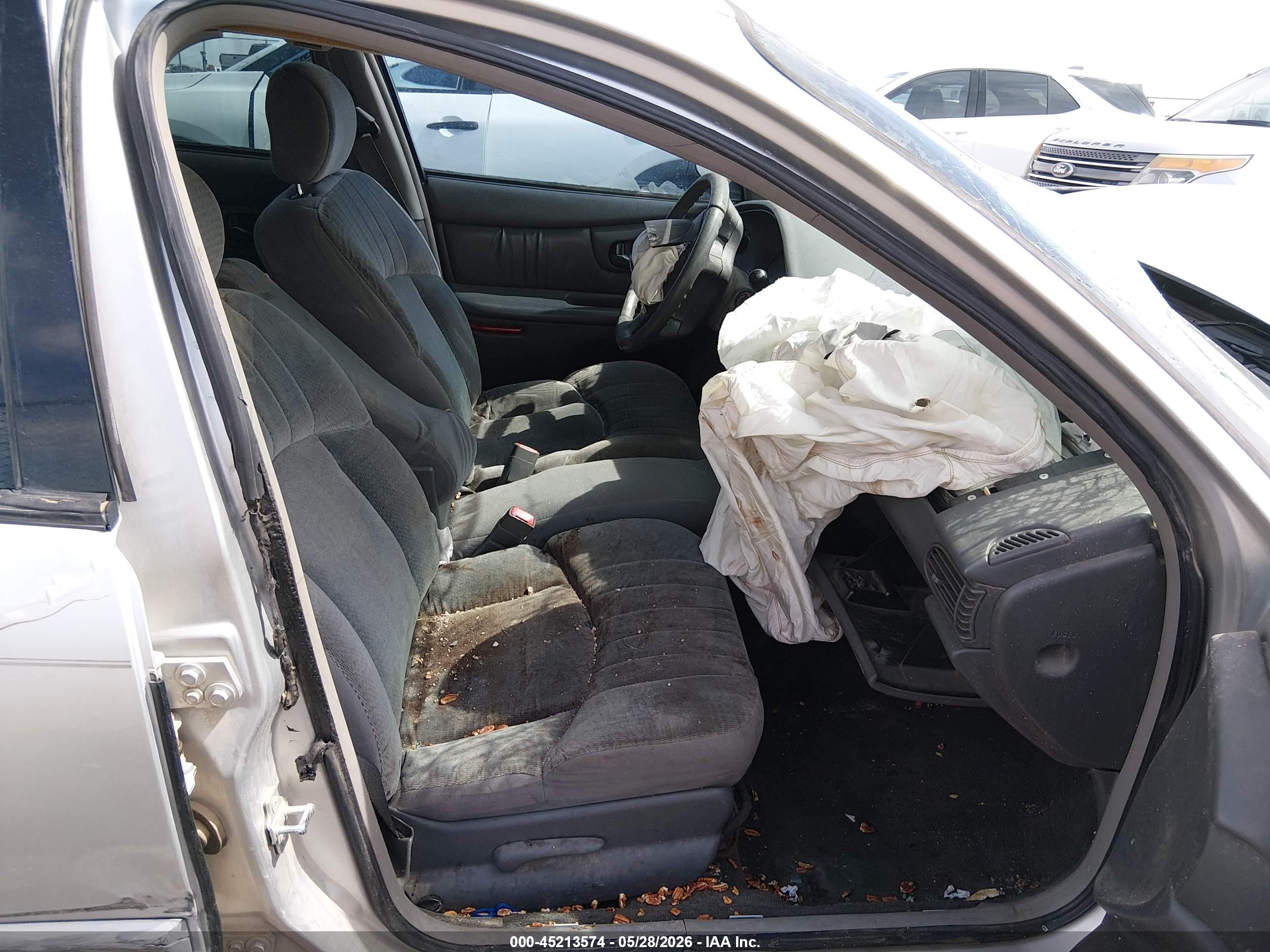 2005 Buick Century   Silver vin: 2G4WS52J551122898