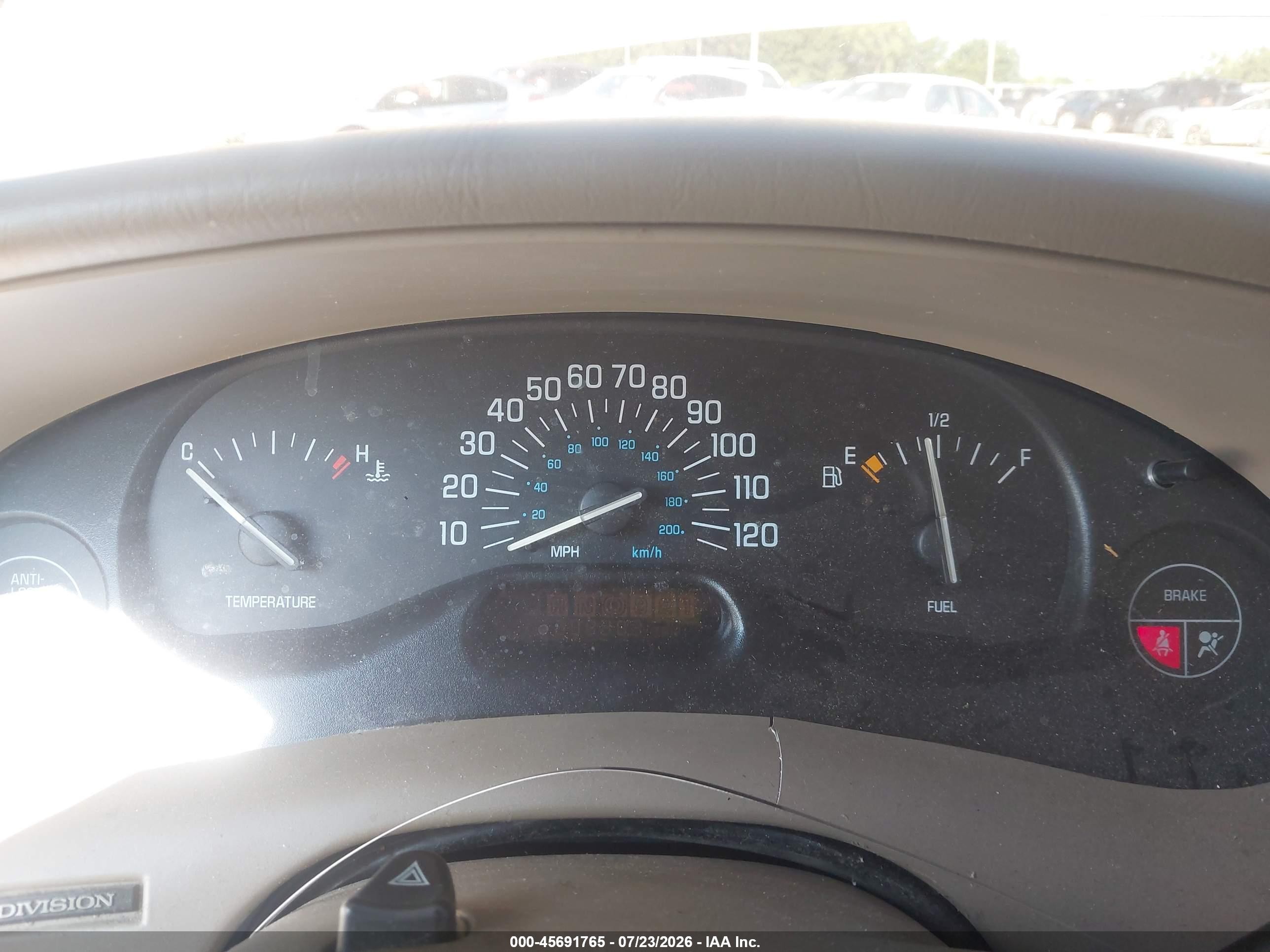 2001 Buick Century Custom Tan vin: 2G4WS52J611253056